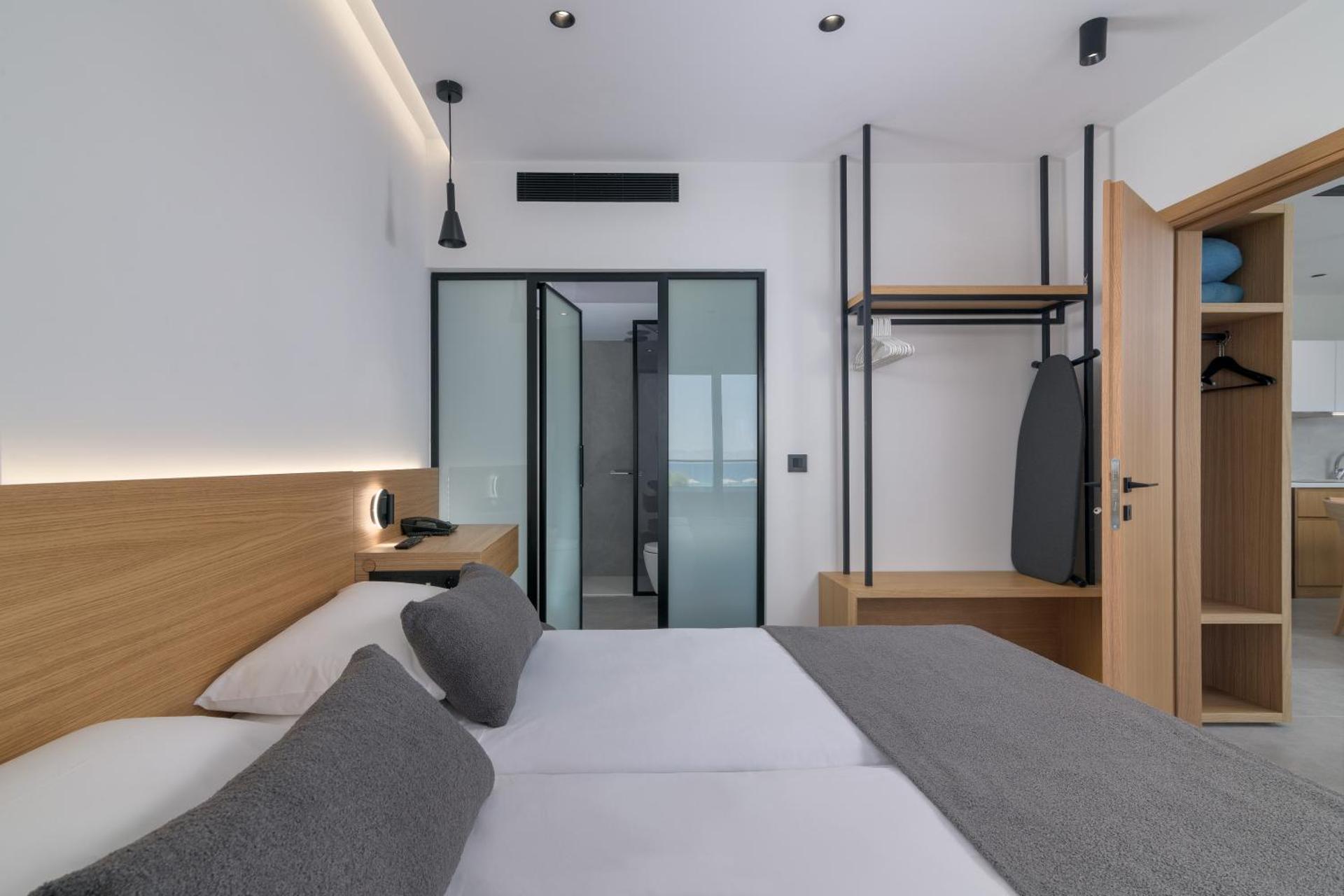 Superior Kids Suite Apartment Garden View