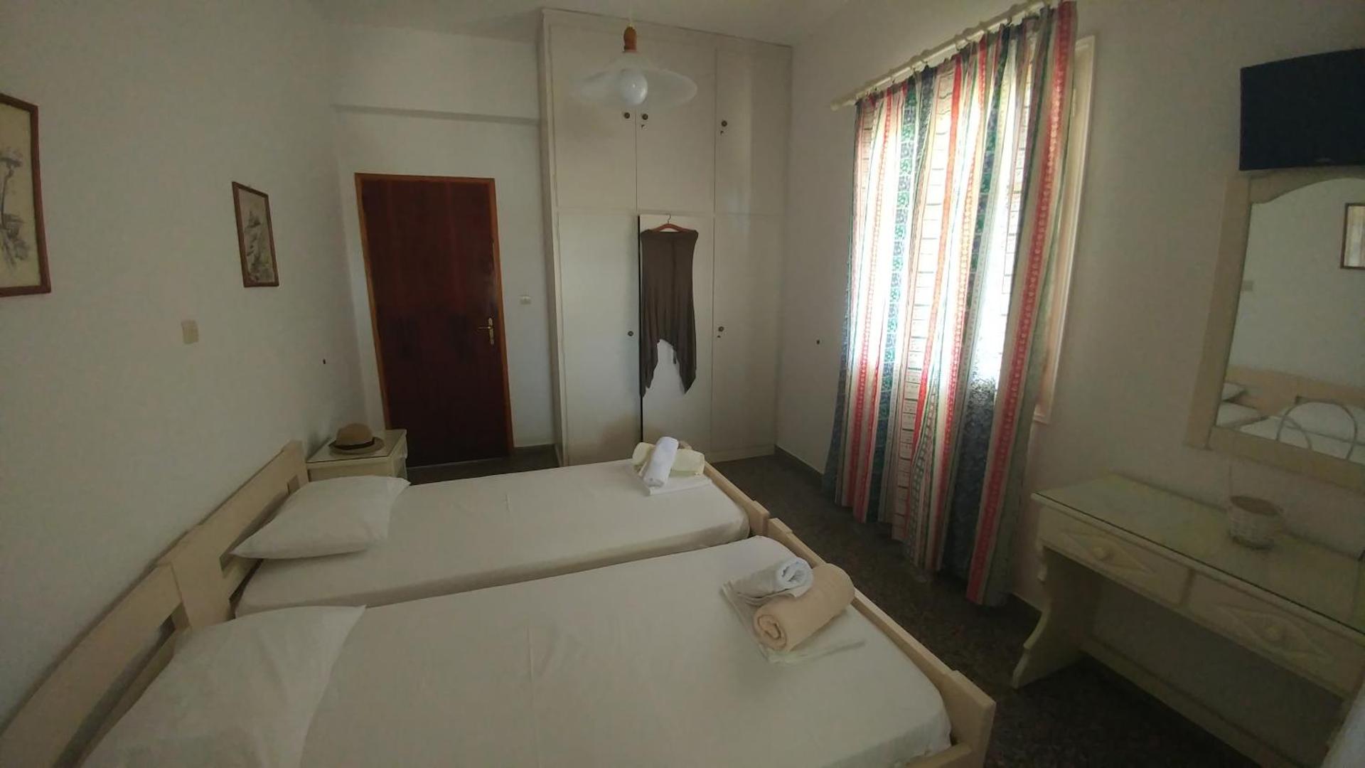 Oasis Studios Logaras - Photo 12