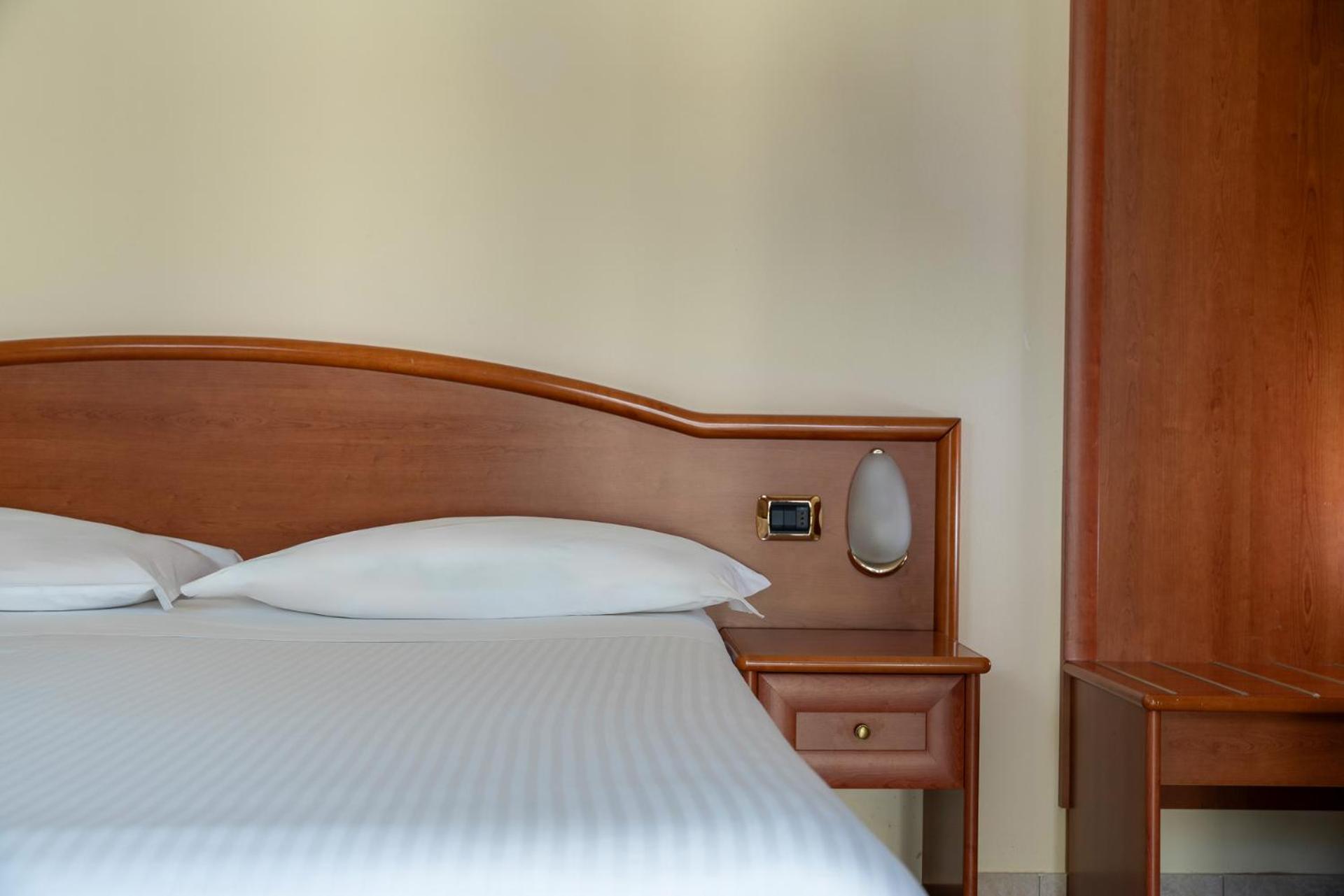 Hotel Regina - Photo 21