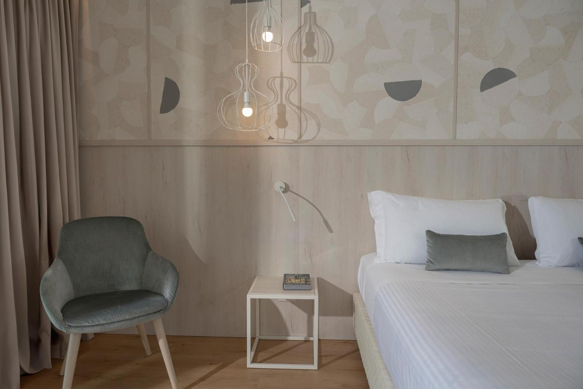 Hotel Regina - Photo 52