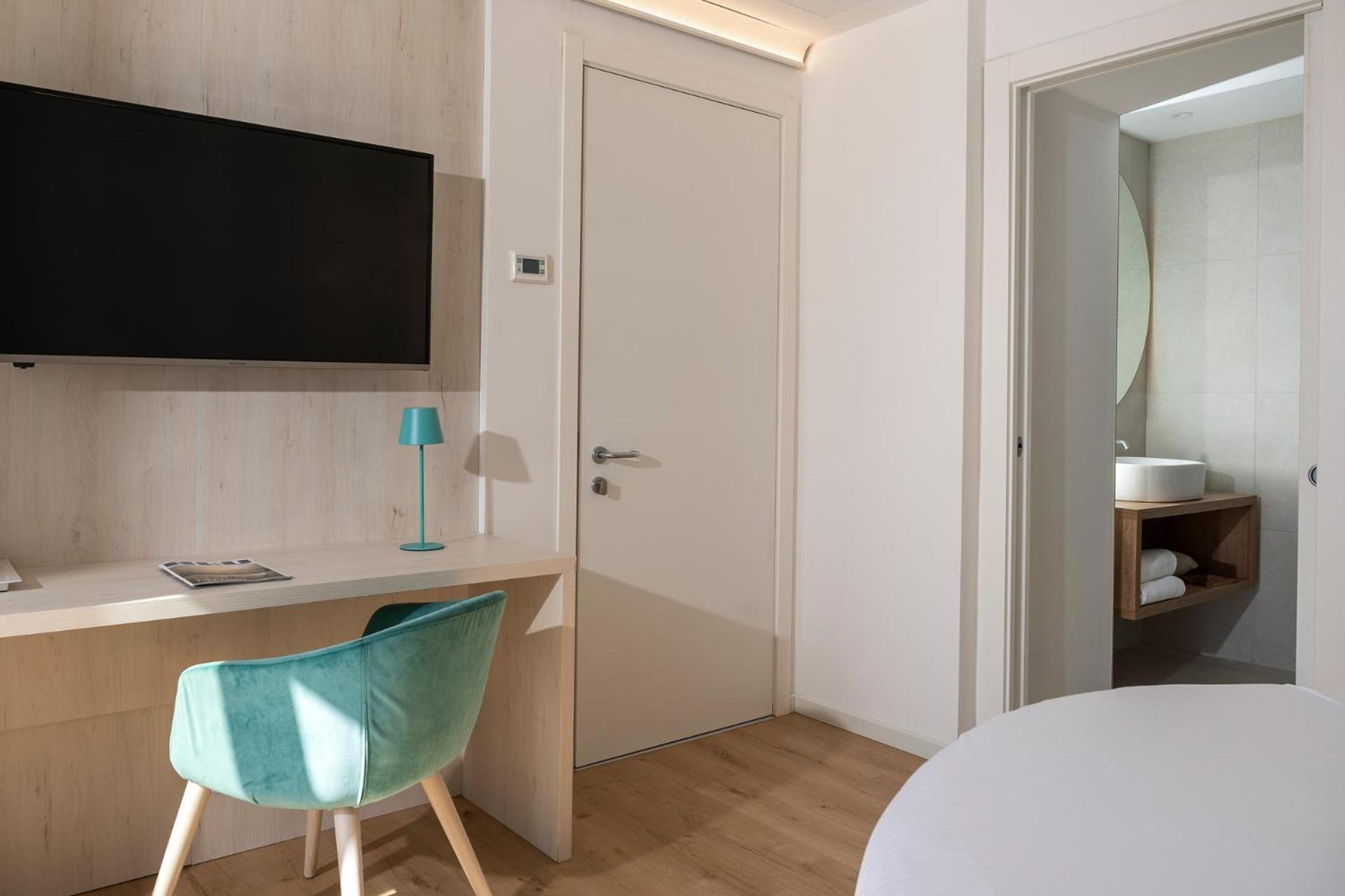 Hotel Regina - Photo 92