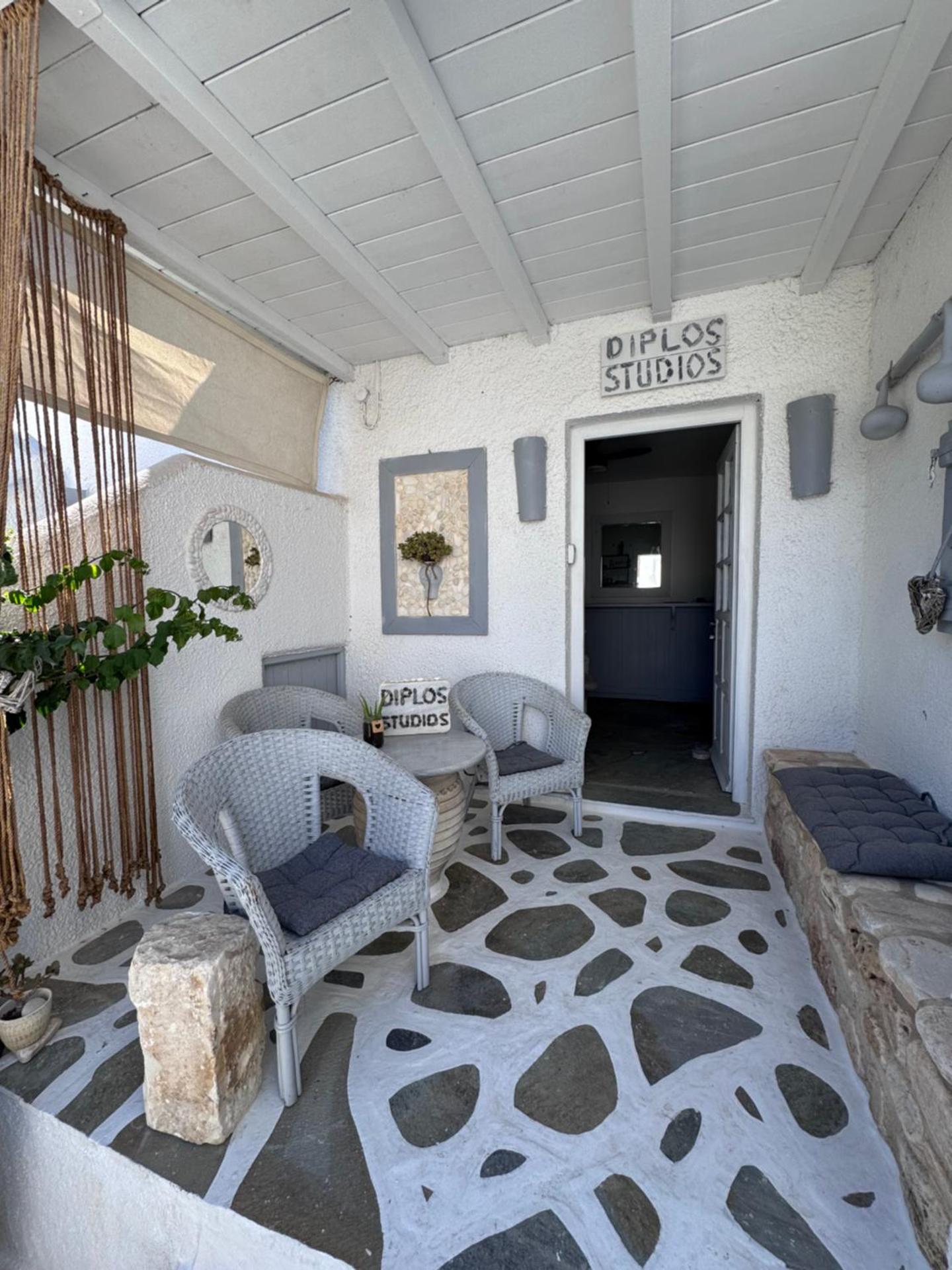 Diplos Studios - Photo 173