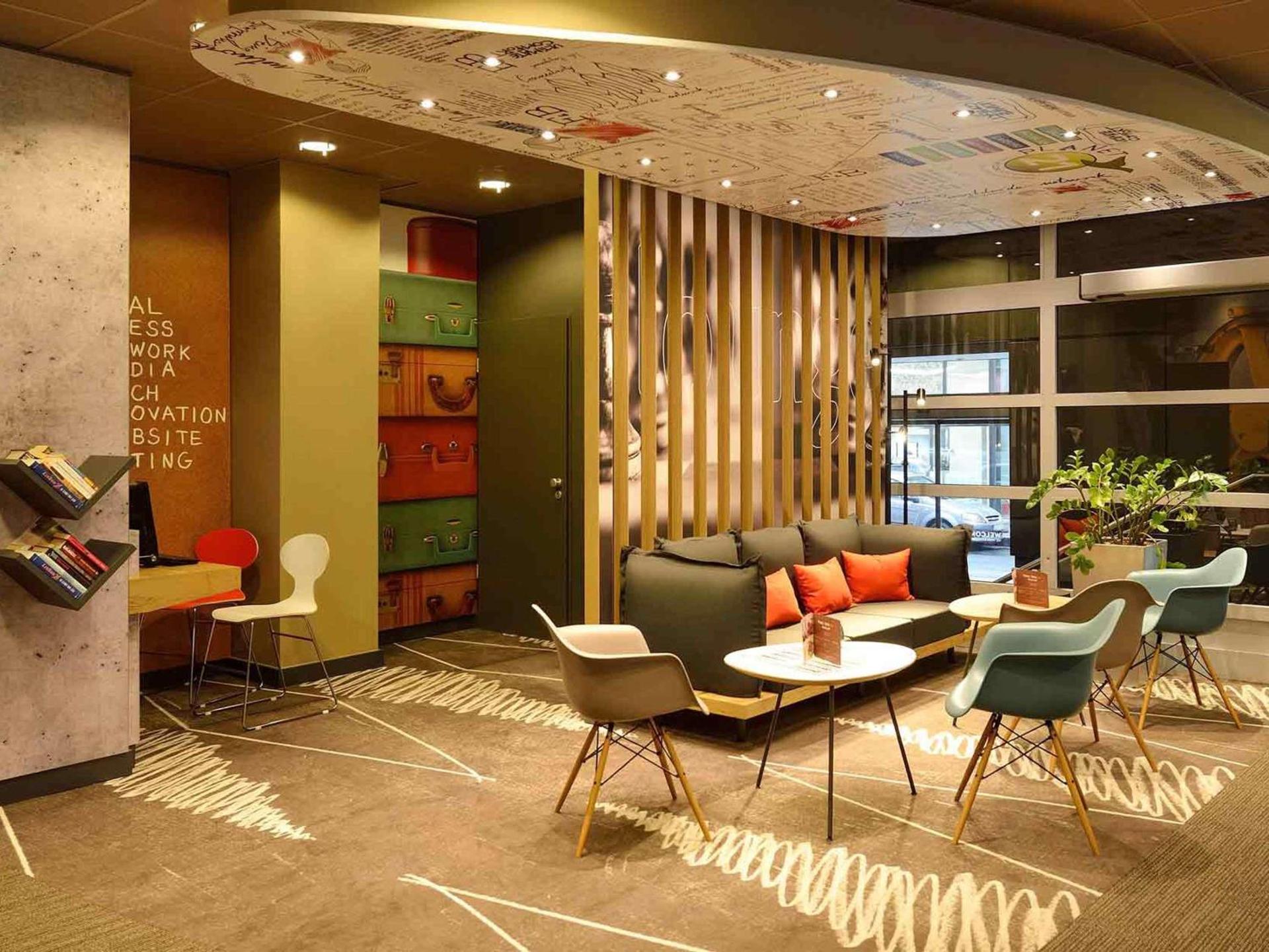 Ibis Budapest City - Photo 61