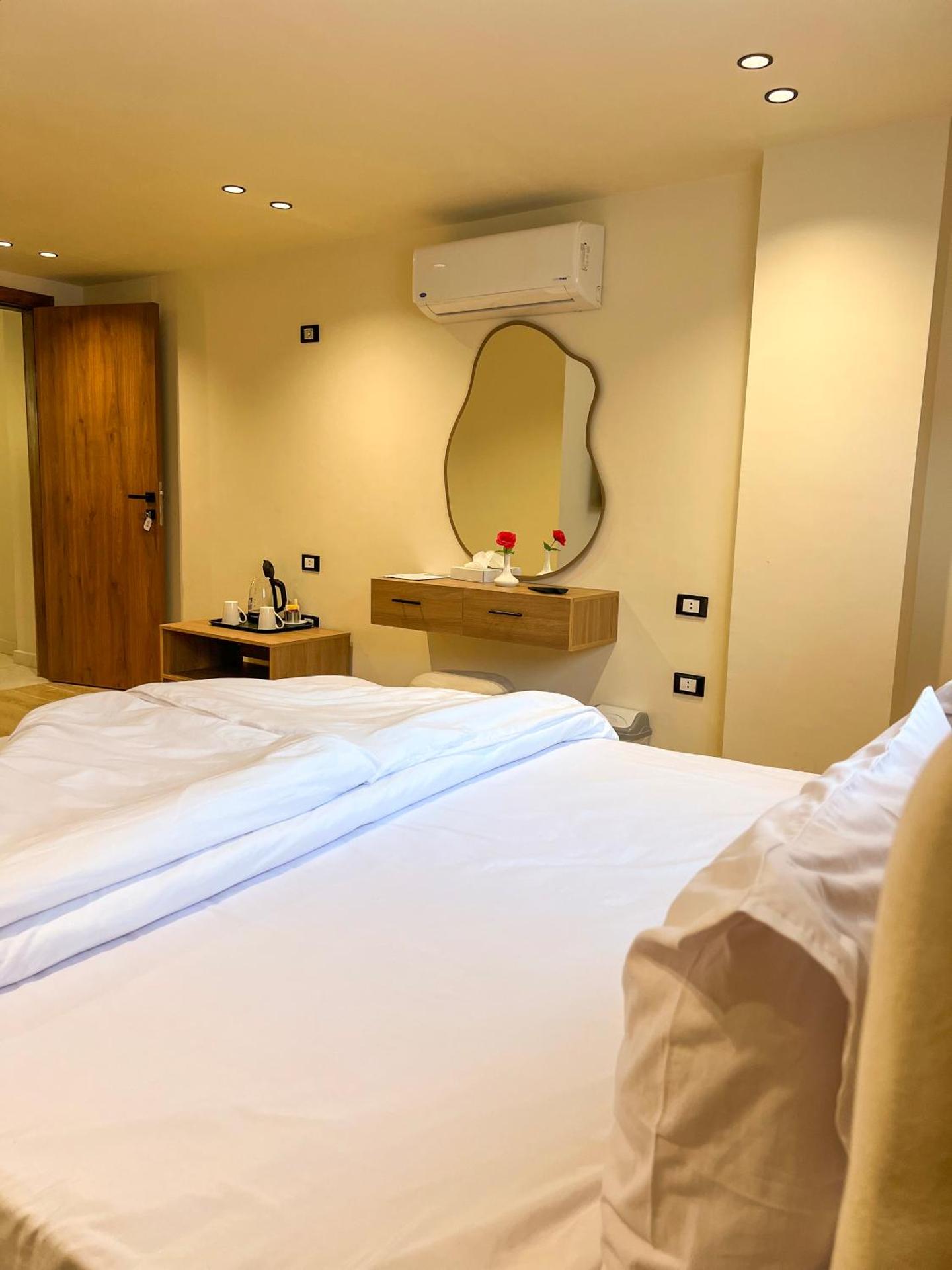 Merak Pyramids Hotel - Photo 40