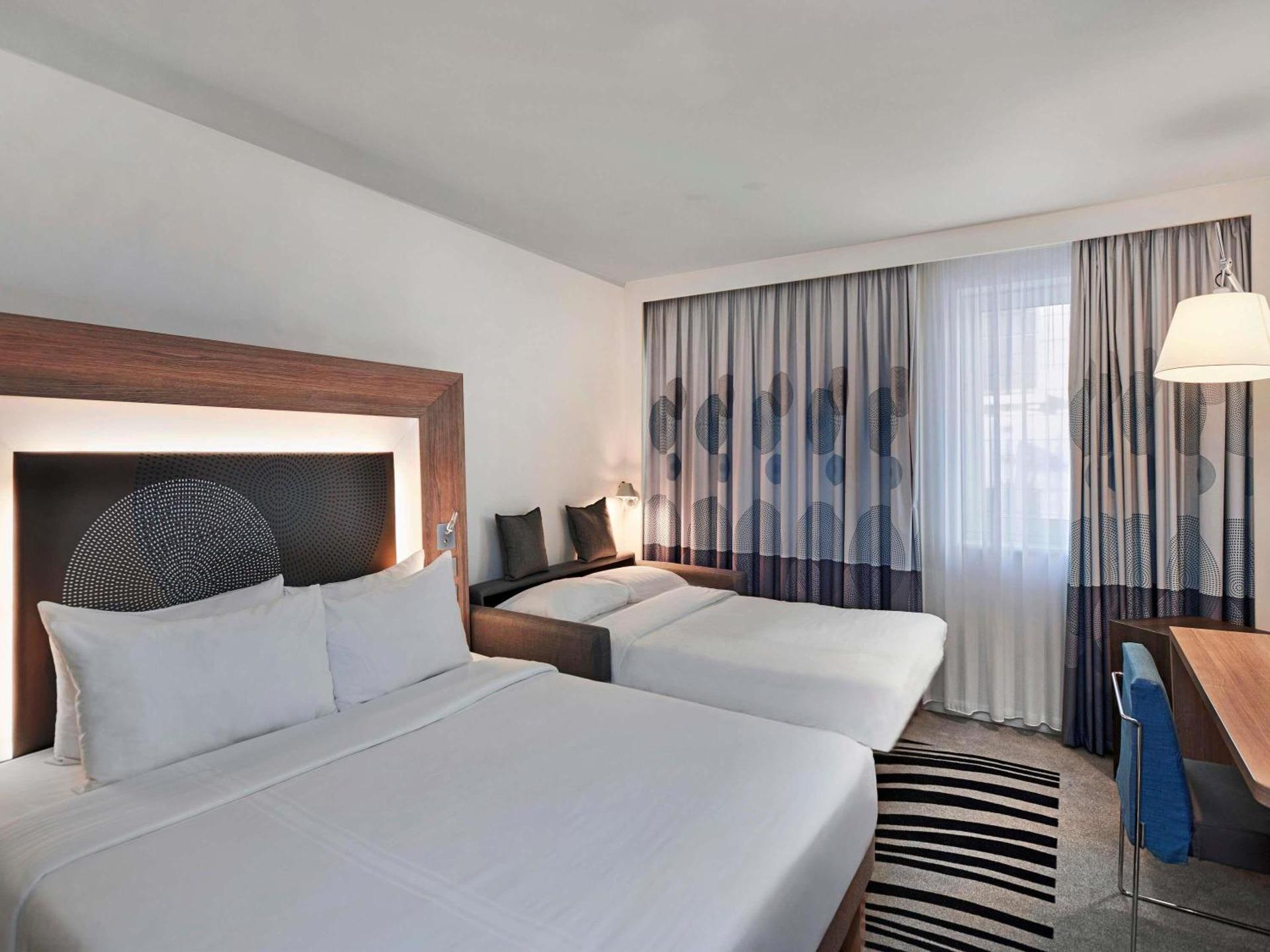 Novotel London Tower Bridge - Photo 61