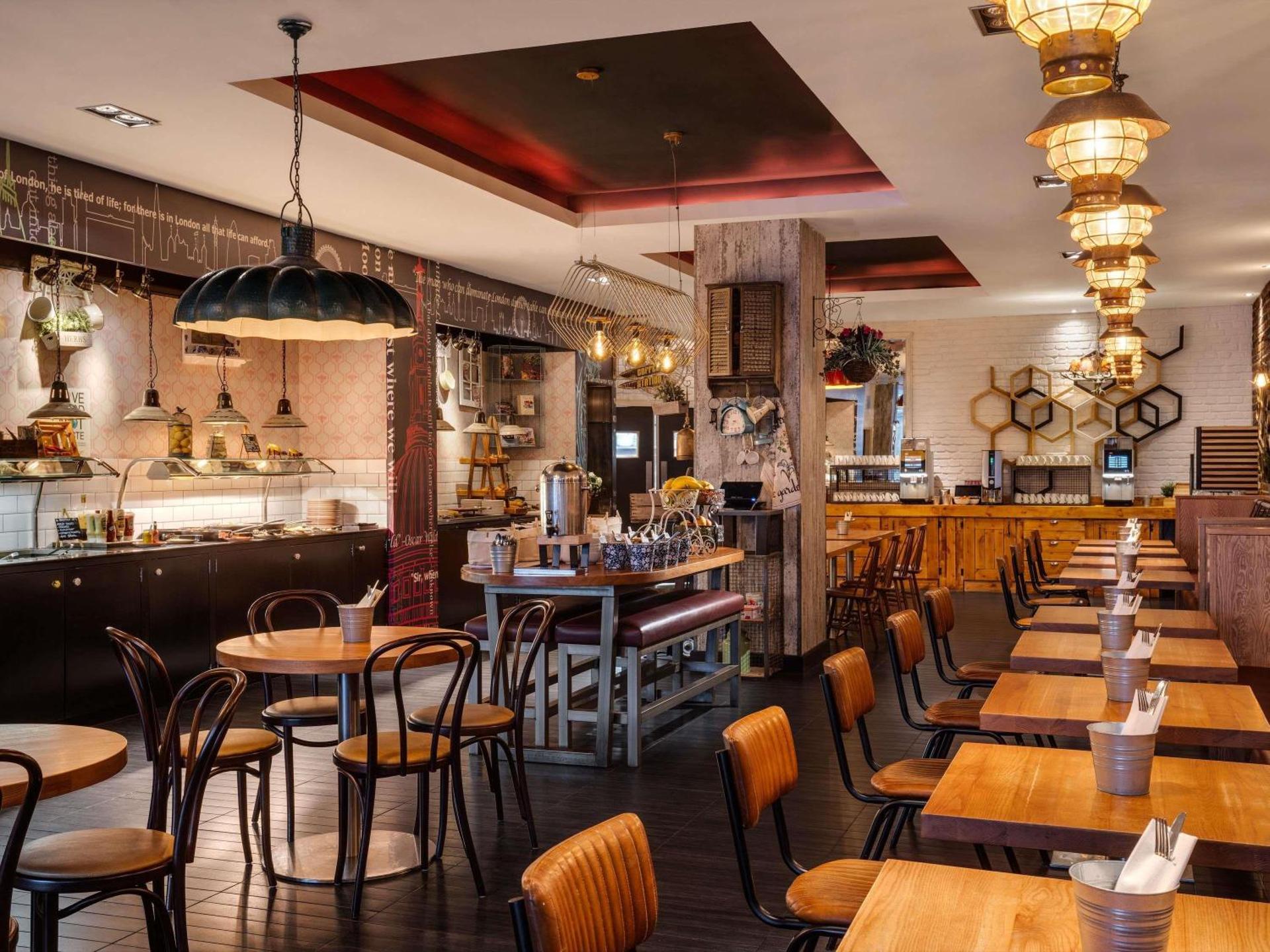 Novotel London Tower Bridge - Photo 46