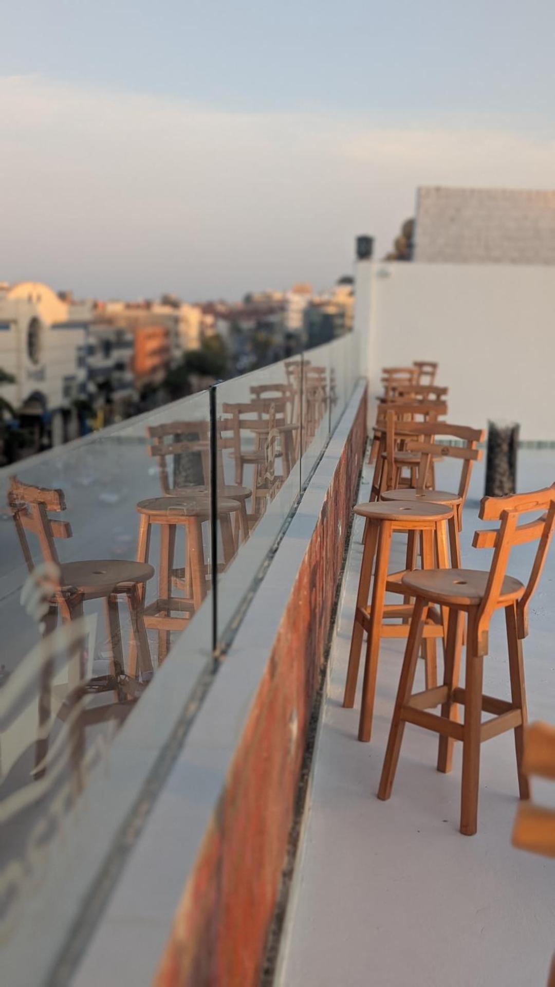 Hostify Hostel - Photo 24