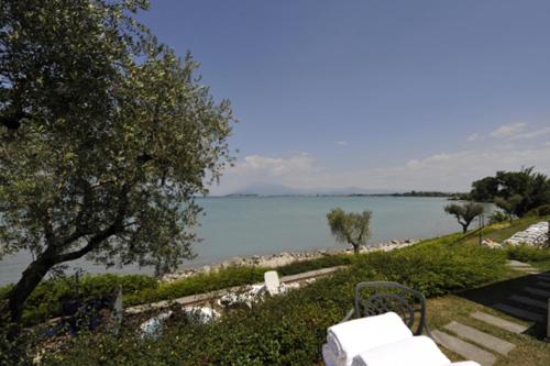 Hotel Acquaviva Del Garda - Photo 3