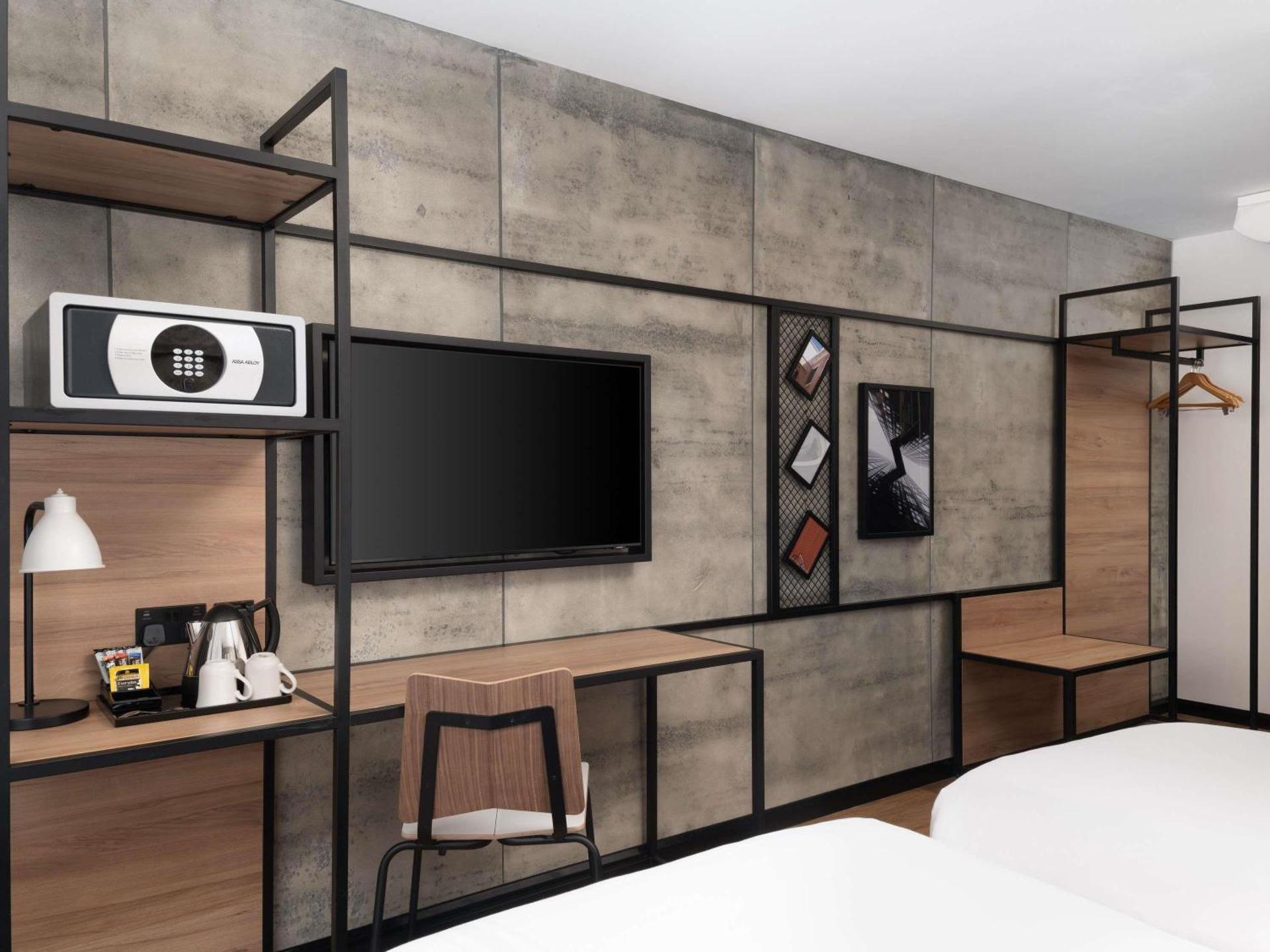 ibis London Earls Court - Photo 17