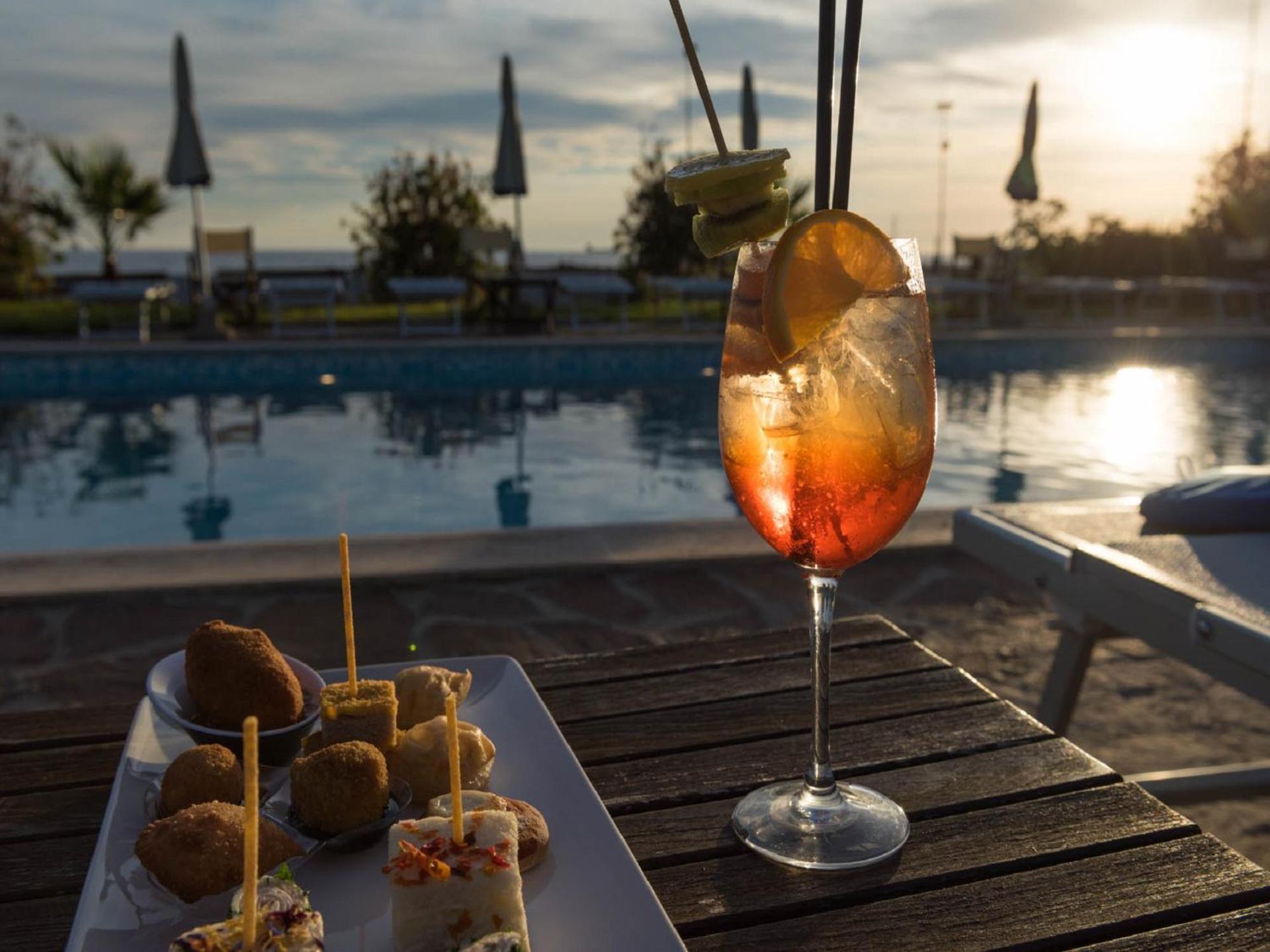 Sunbay Park Hotel - Photo 4