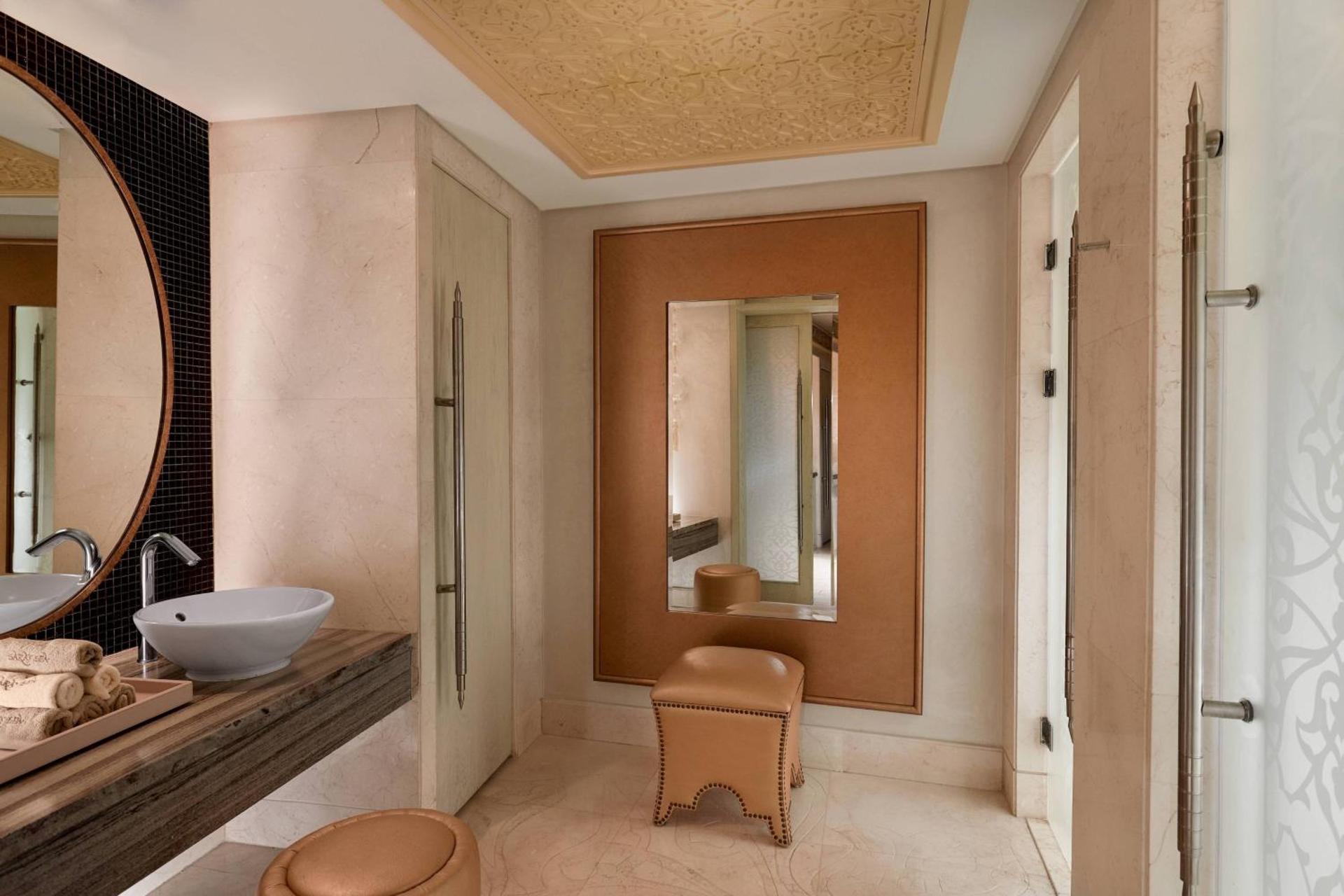 Cairo Marriott Hotel & Omar Khayyam Casino - Photo 71