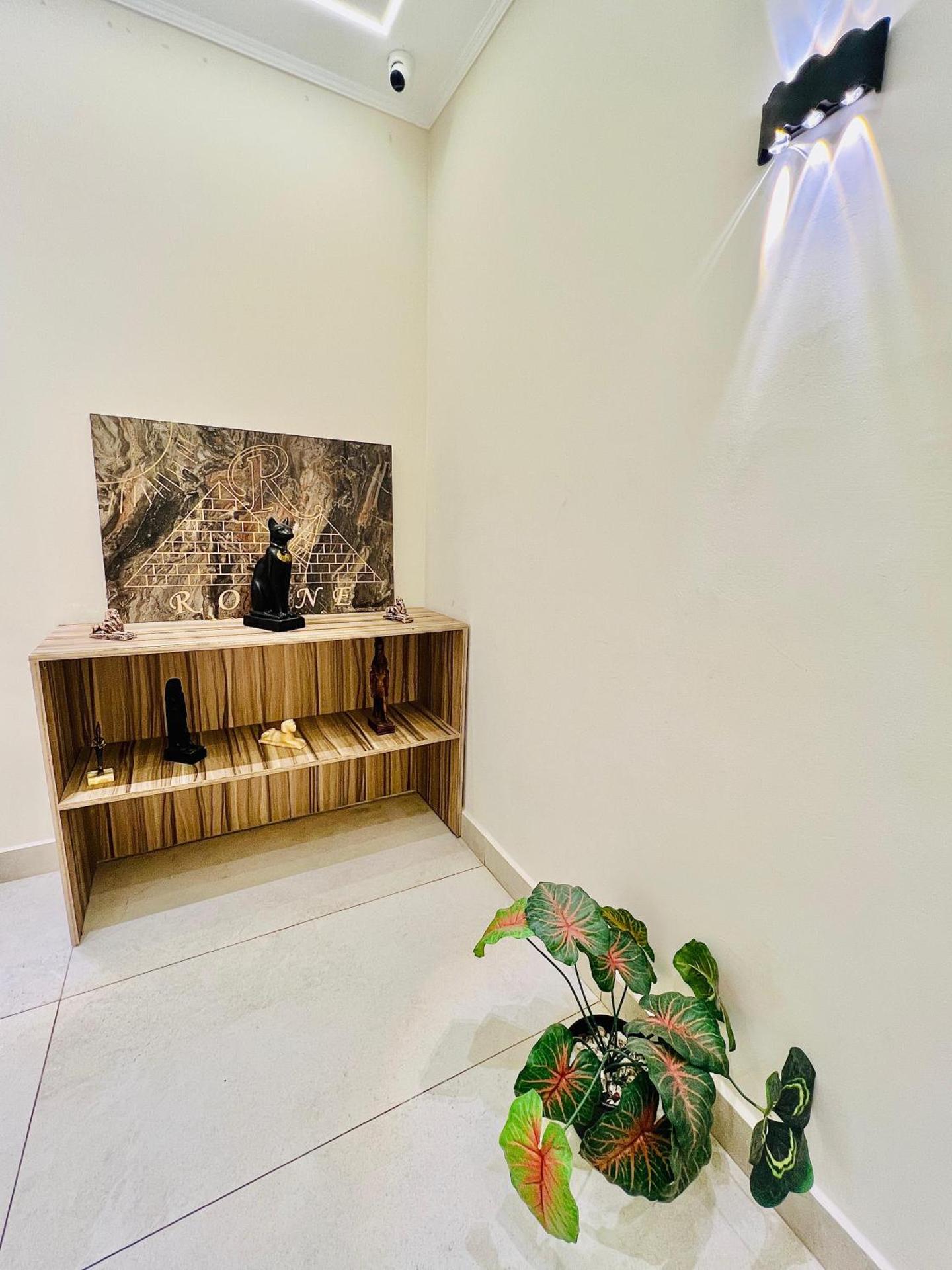 Roone pyramids view inn - Photo 19