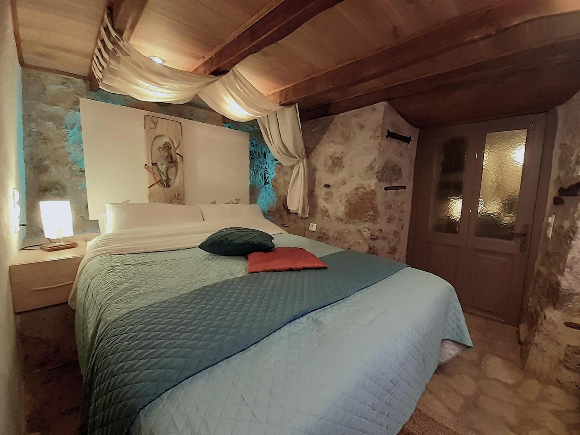 Agoriani Art Suite - 4 seasons' natural living - Photo 63