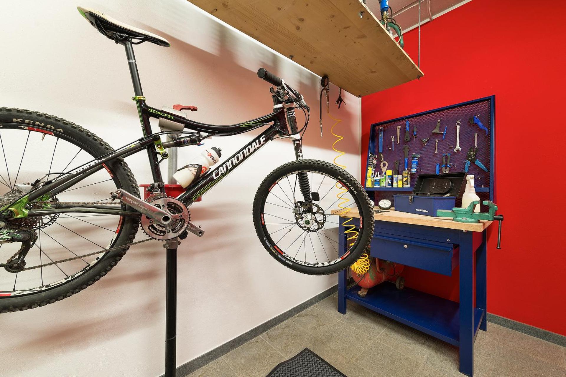 Hotel Astra - Photo 8