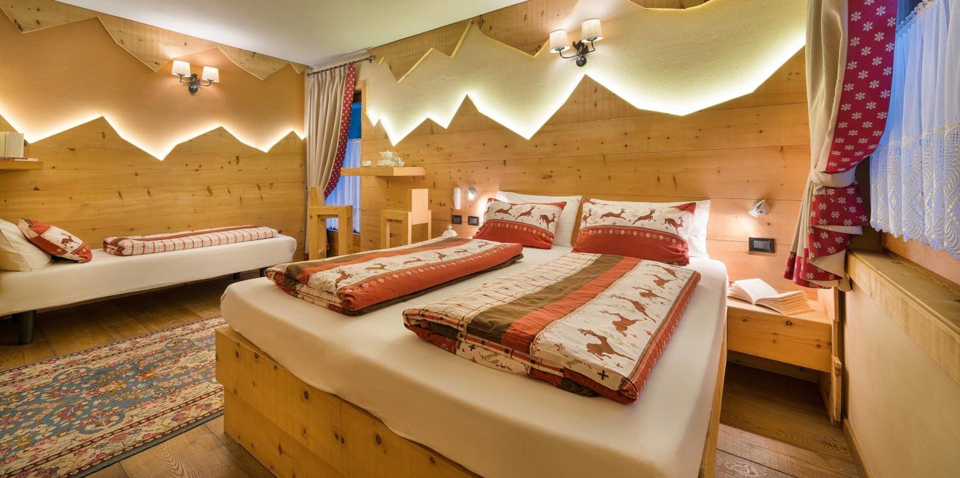 Hotel Astra - Photo 46