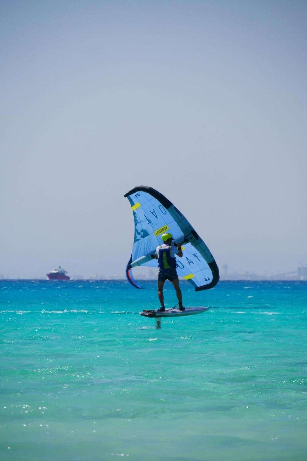 Sun Beach Hotel ABO SOMA - Photo 26