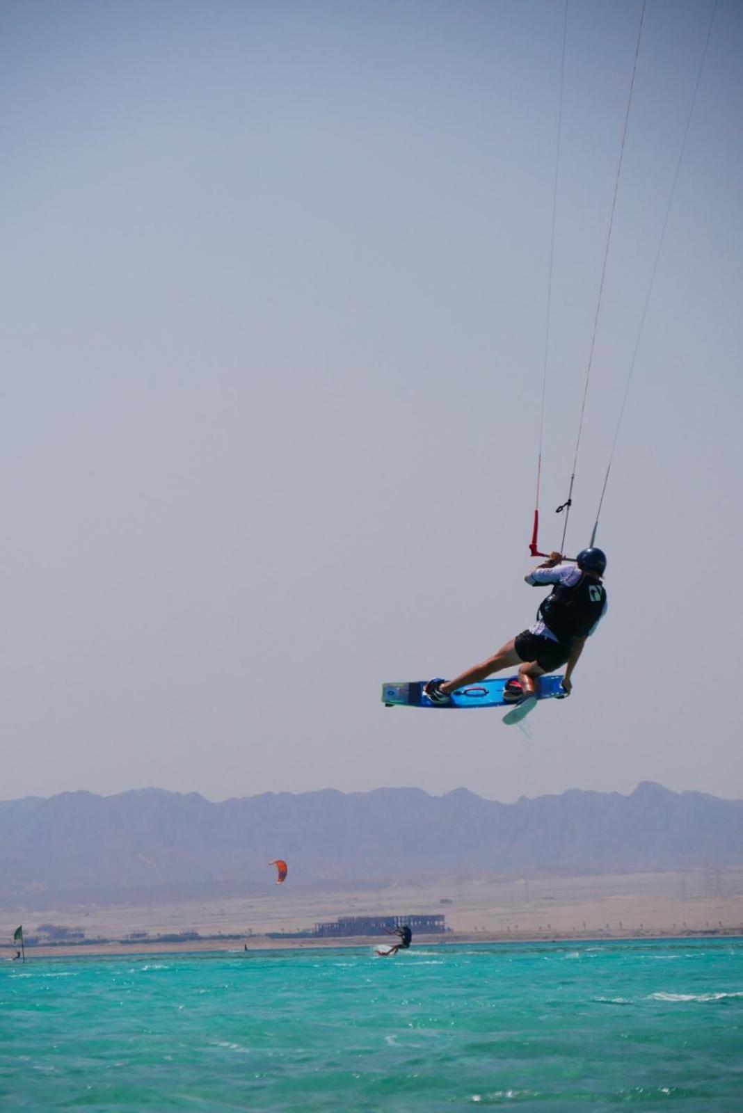 Sun Beach Hotel ABO SOMA - Photo 10