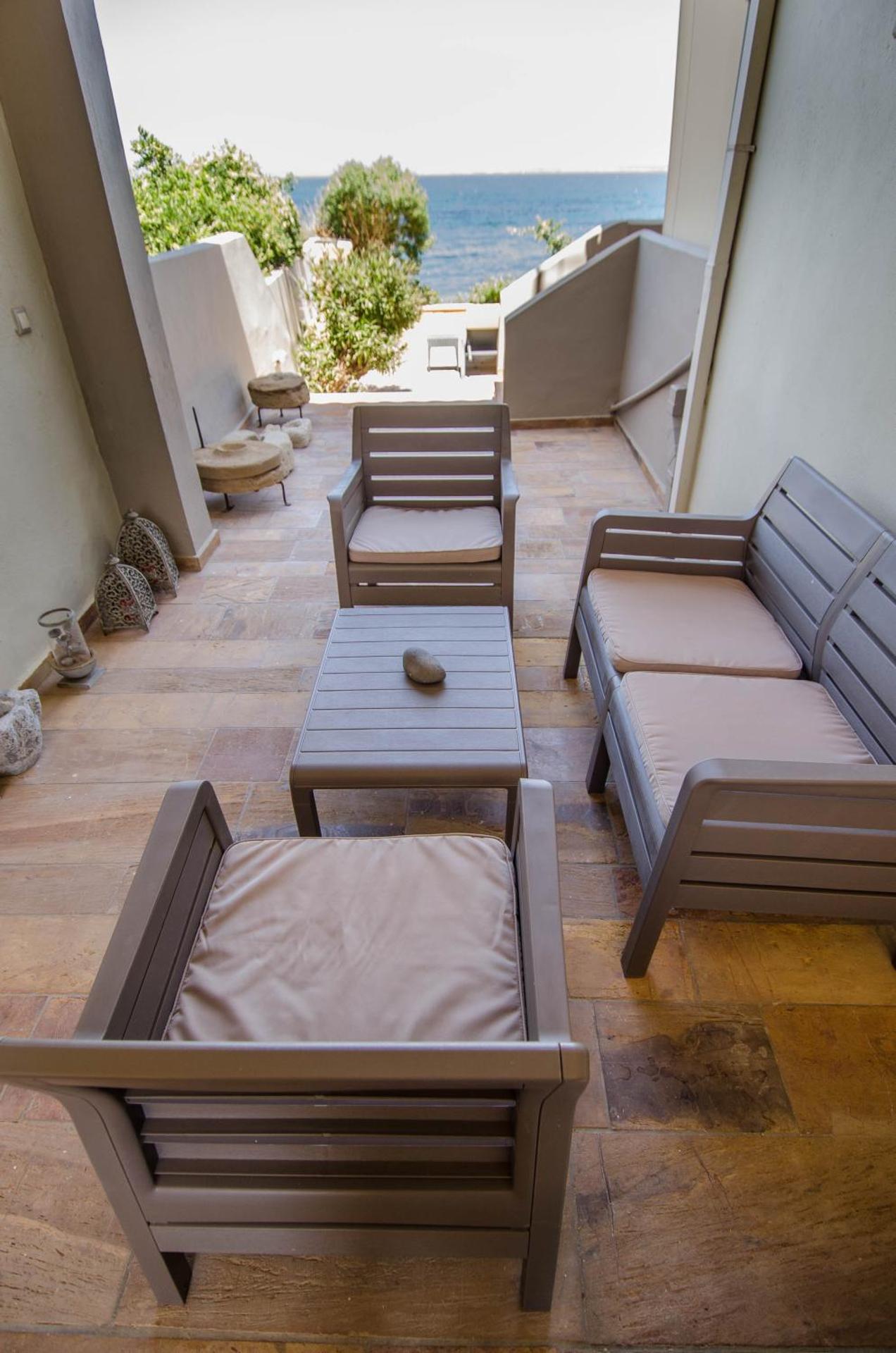 Plaka Studios - Photo 121