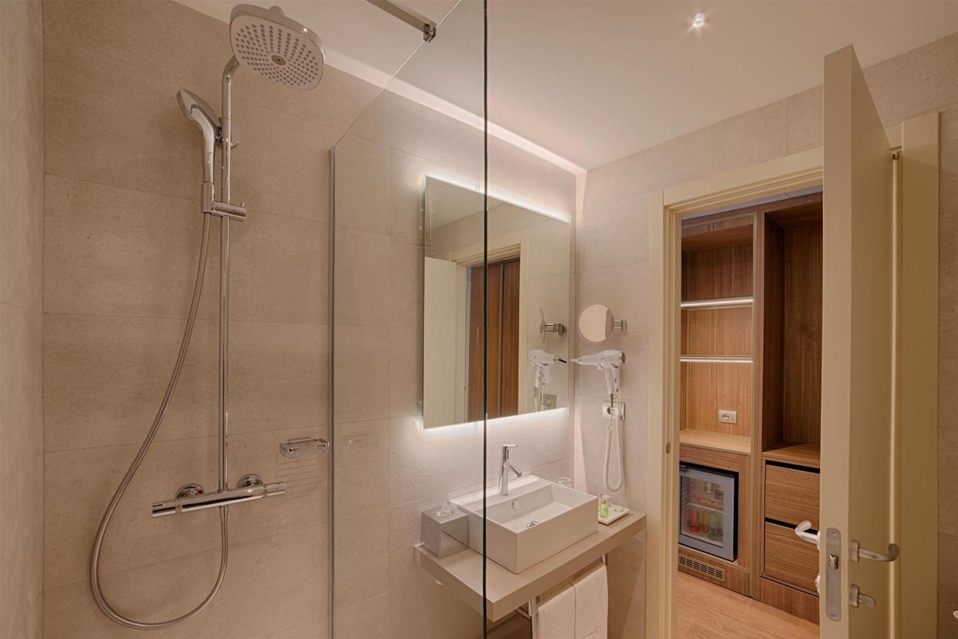 NH Palermo - Photo 51