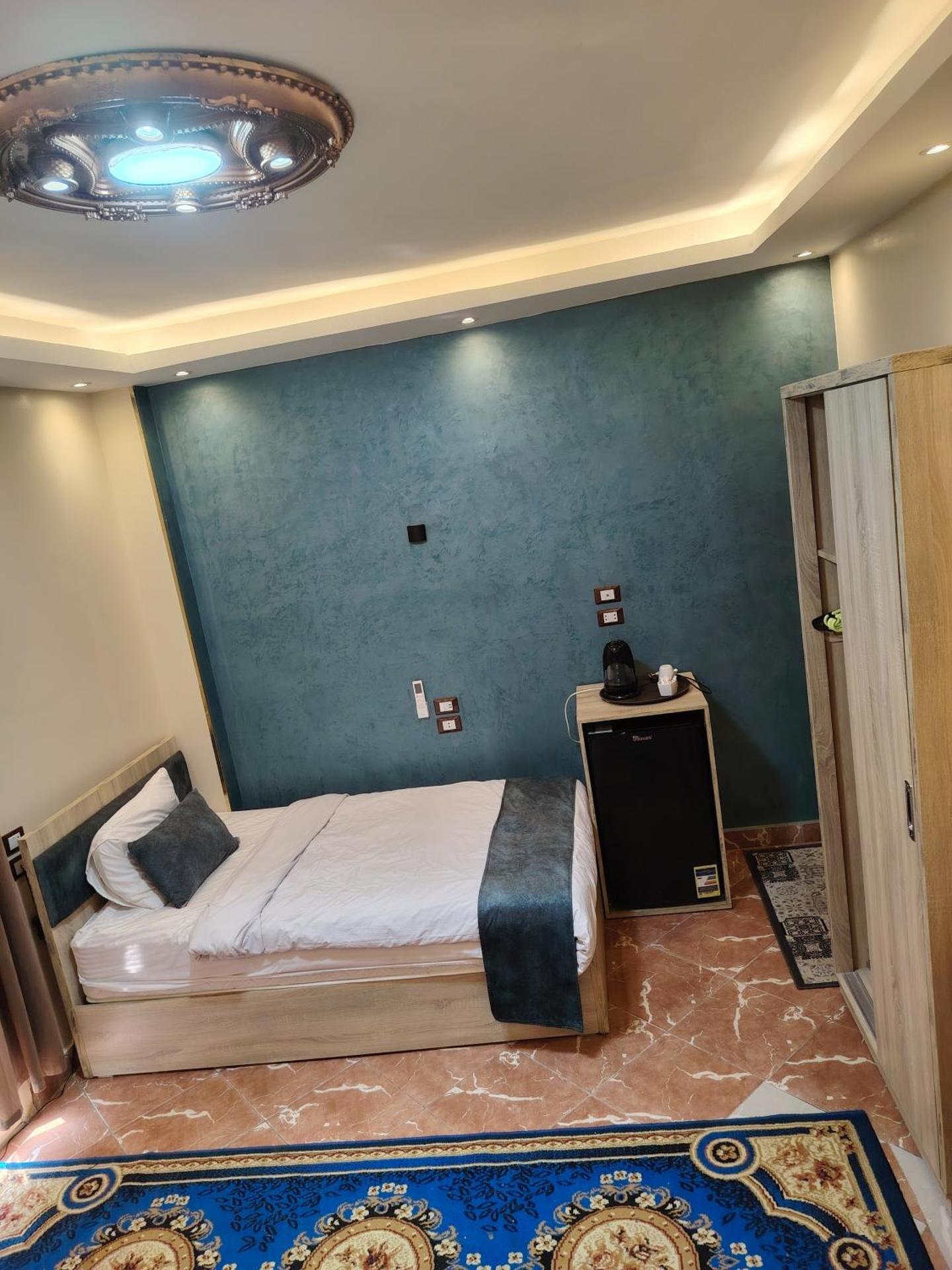 Red pyramids view hotels Foreiigners only - Full view - Photo 21