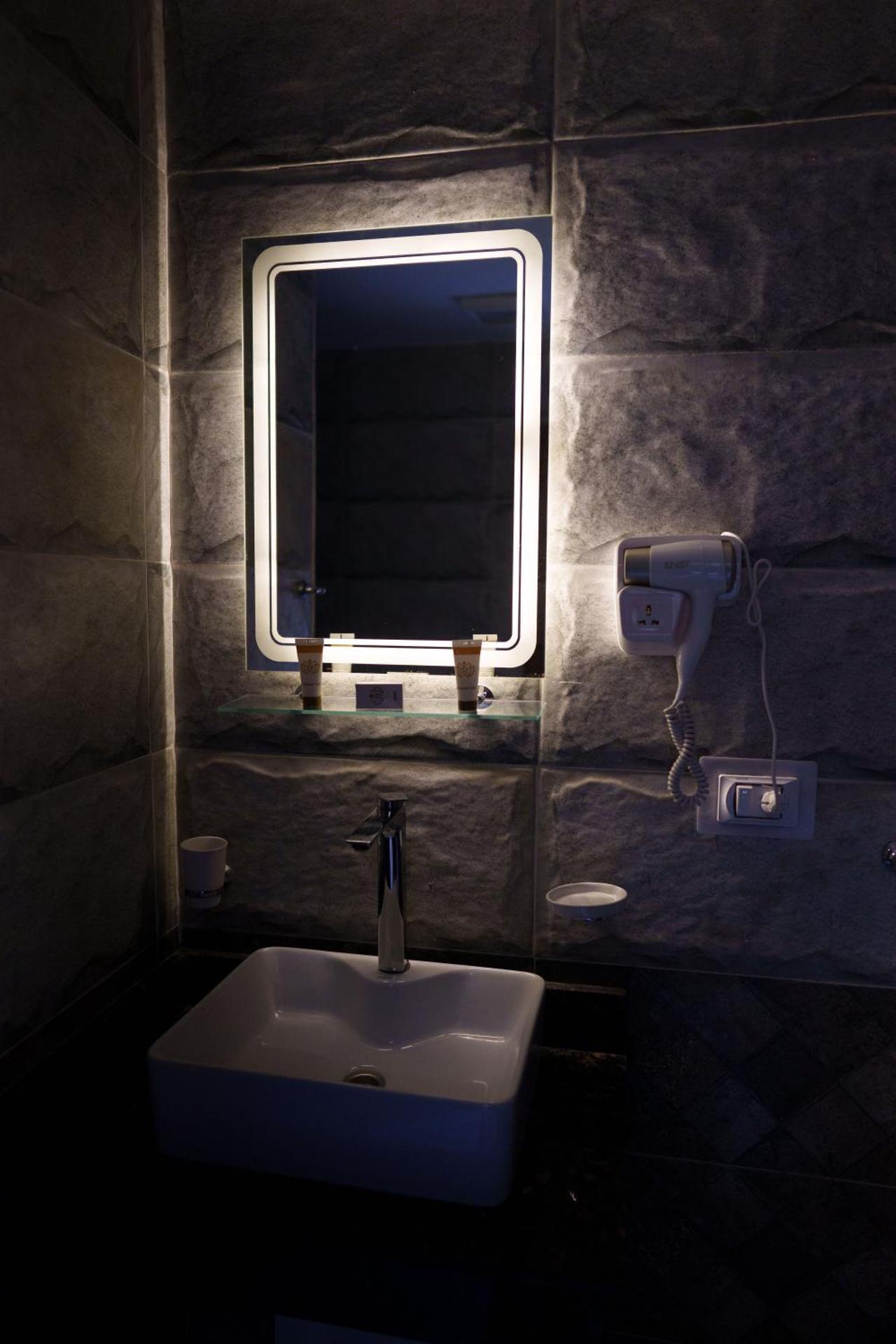 LAMAYA Sunshine inn - Photo 78