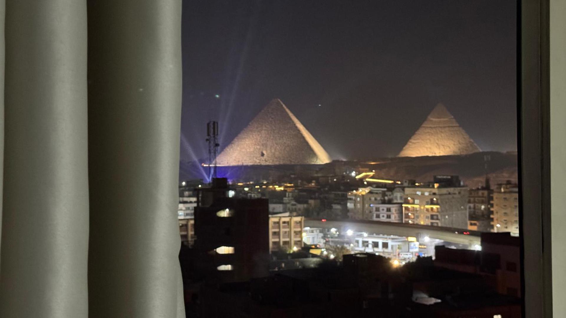 Lamour RAFlF Pyramids View Hotel & Jacuzzi - Photo 18