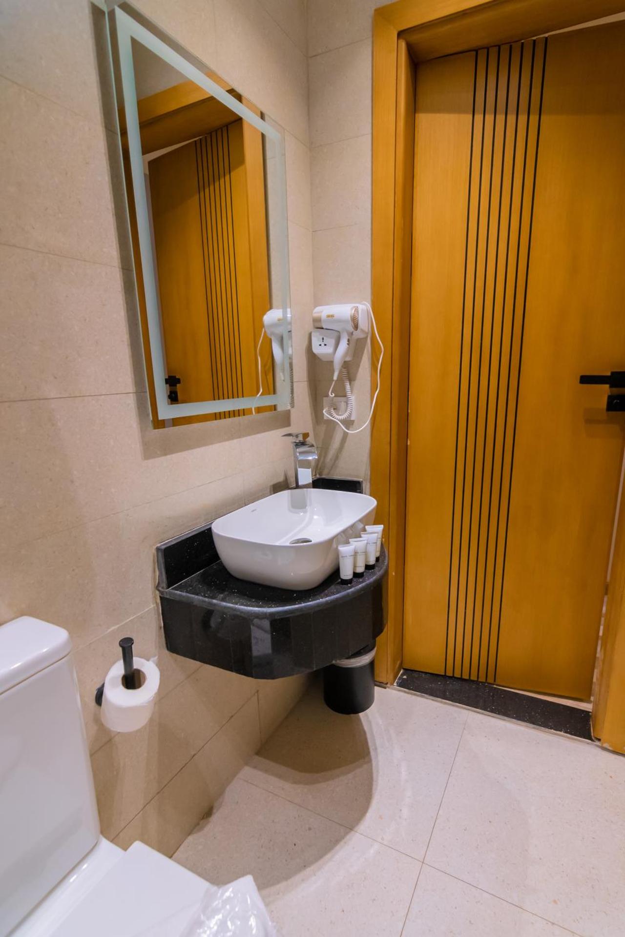 Elevana Boutique hotel - Photo 95