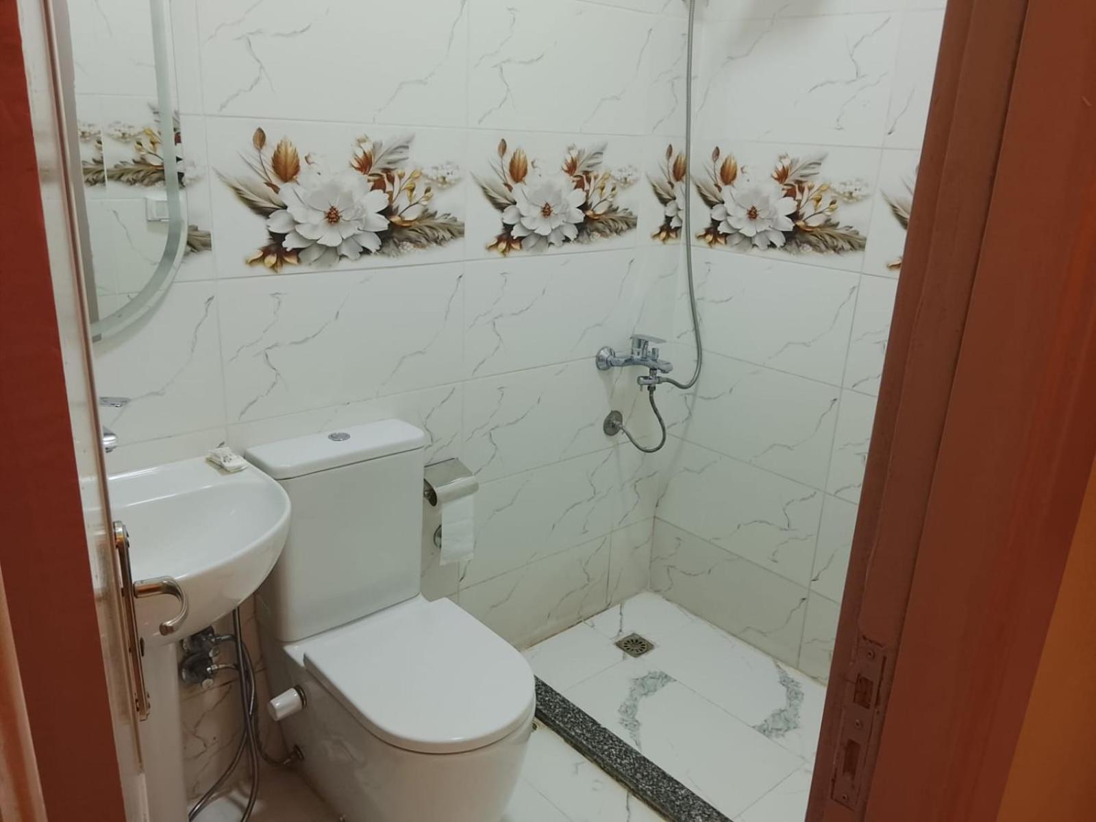 Red Pyramids Hotel - Photo 33