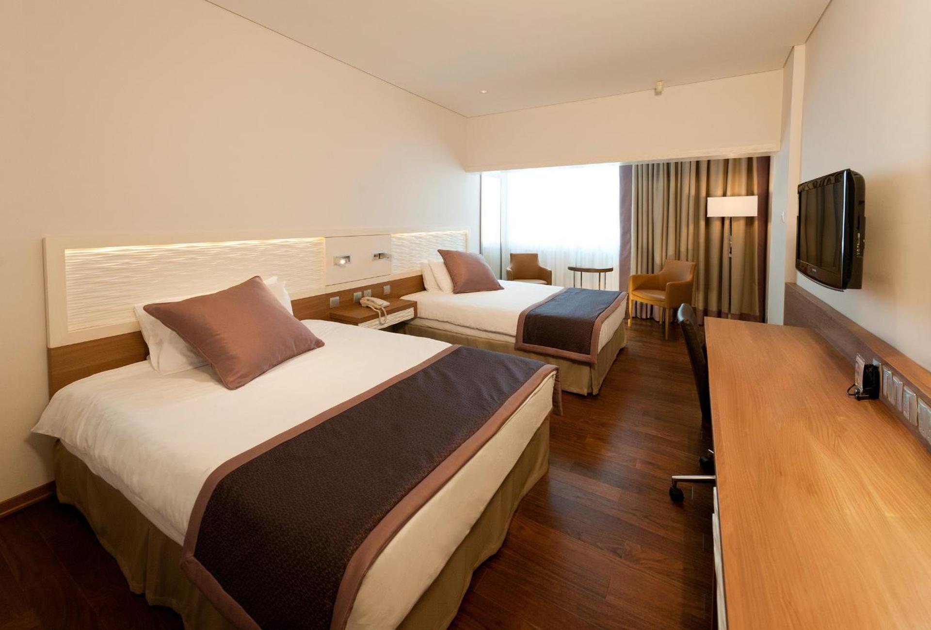Crowne Plaza Limassol by IHG - Photo 105