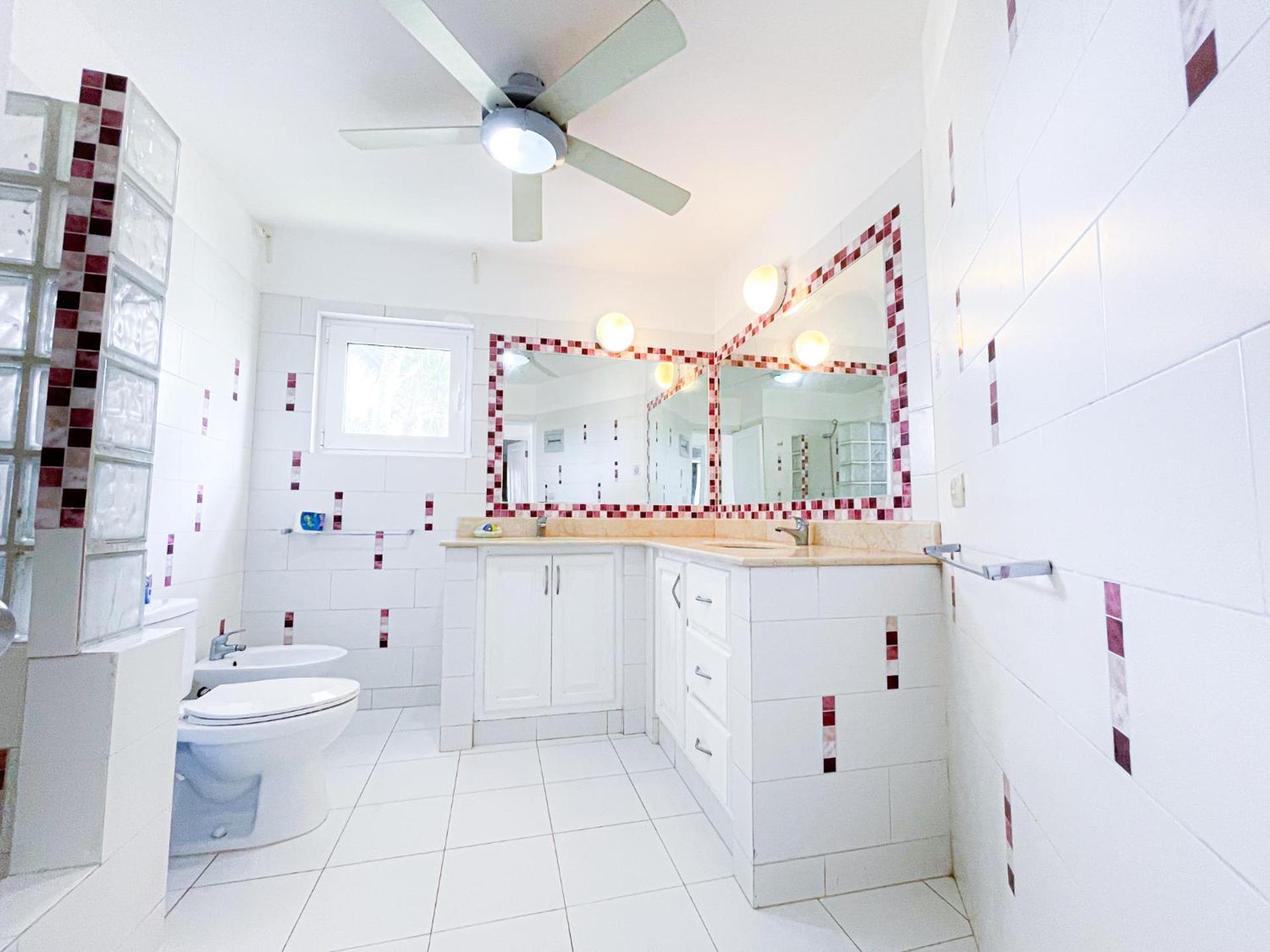 DELUXE HOTEL SUITES STUDIO del Mar Bavaro TROPICANA HOTEL WIFI Beach CLUB & SPA - Photo 8