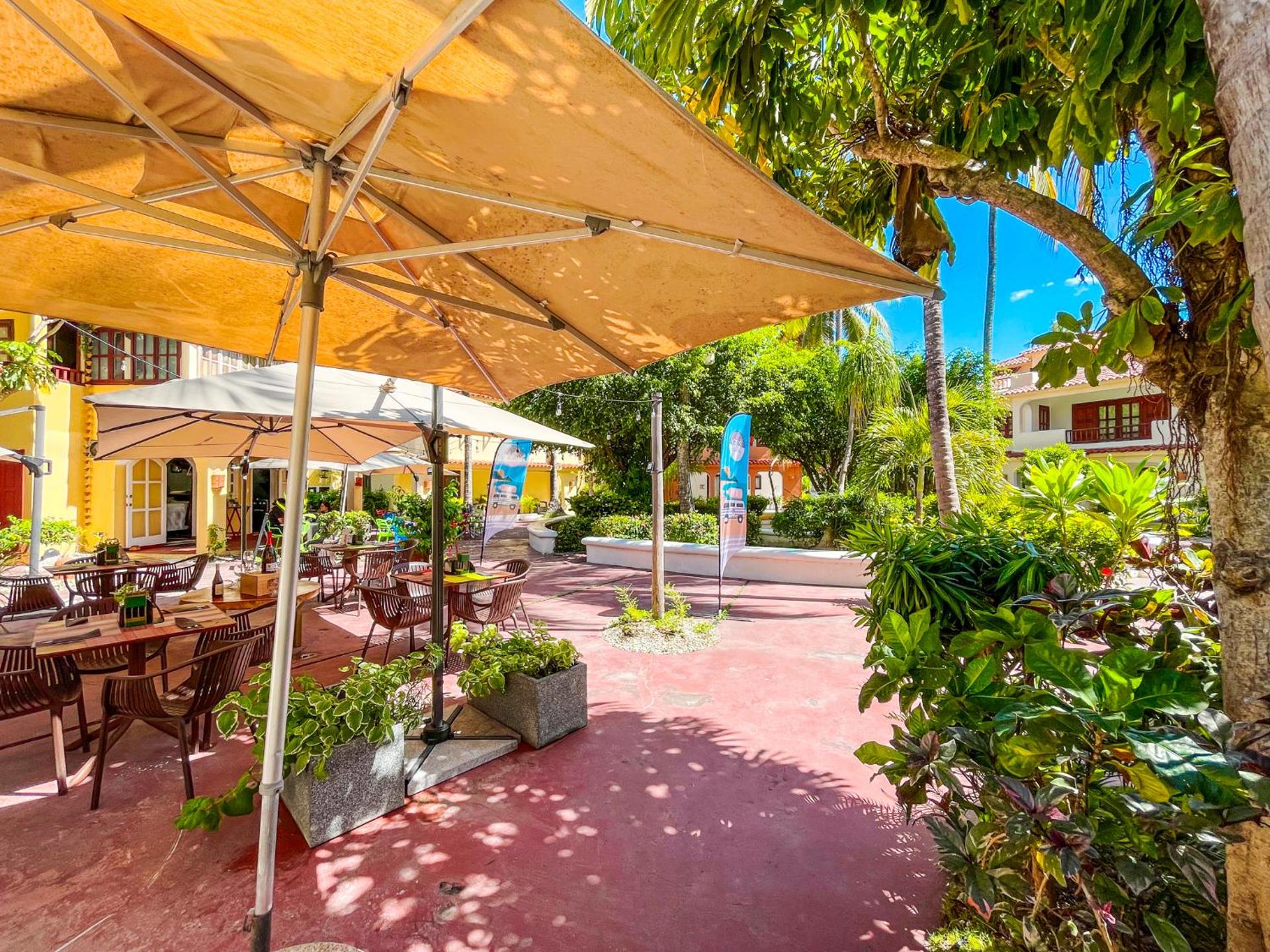 DELUXE HOTEL SUITES STUDIO del Mar Bavaro TROPICANA HOTEL WIFI Beach CLUB & SPA - Photo 9