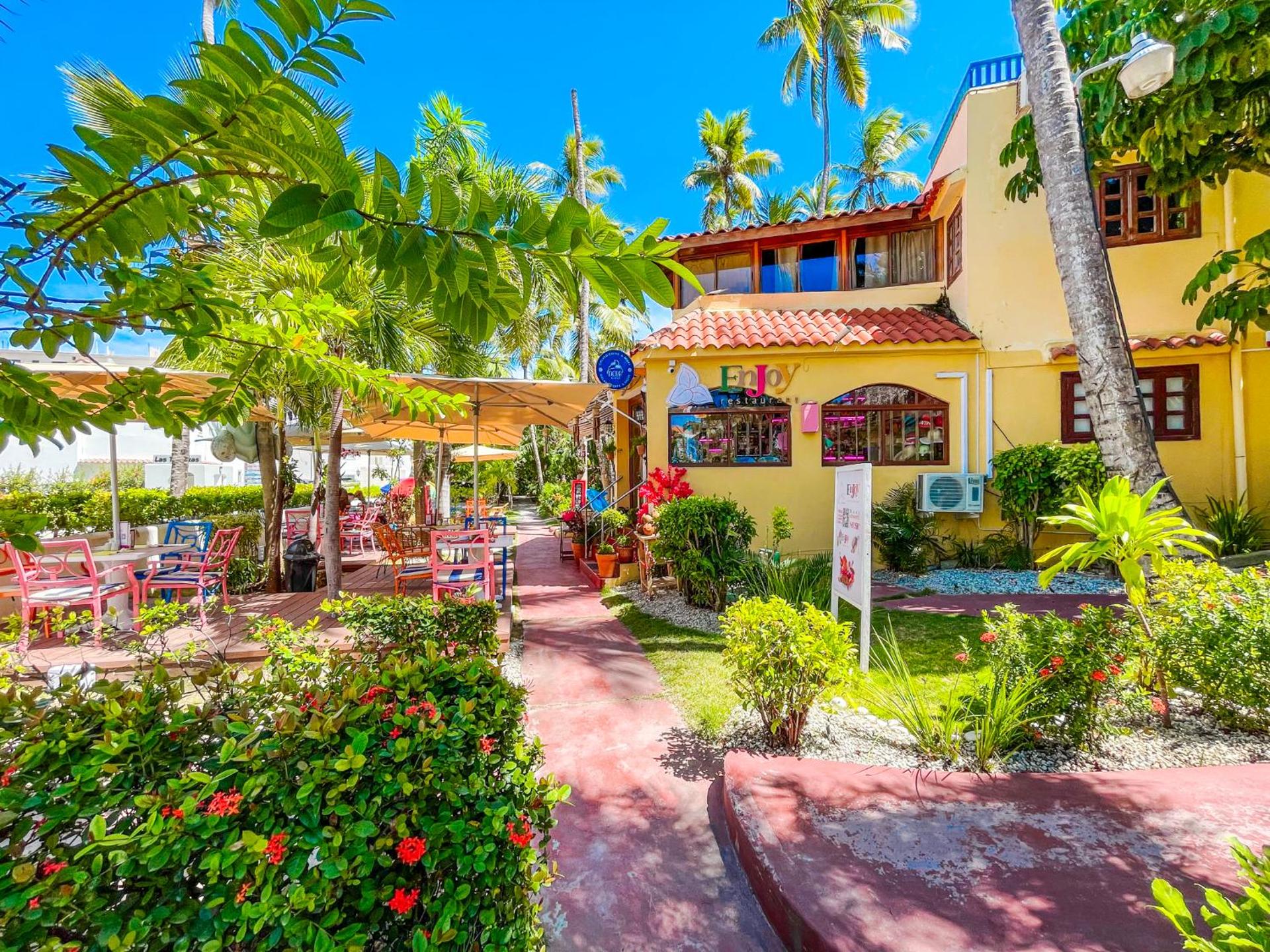 DELUXE HOTEL SUITES STUDIO del Mar Bavaro TROPICANA HOTEL WIFI Beach CLUB & SPA - Photo 16