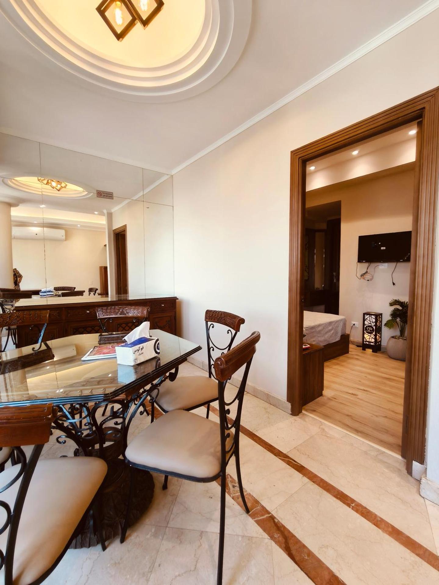 Tahrir Square apartments suites - Photo 26