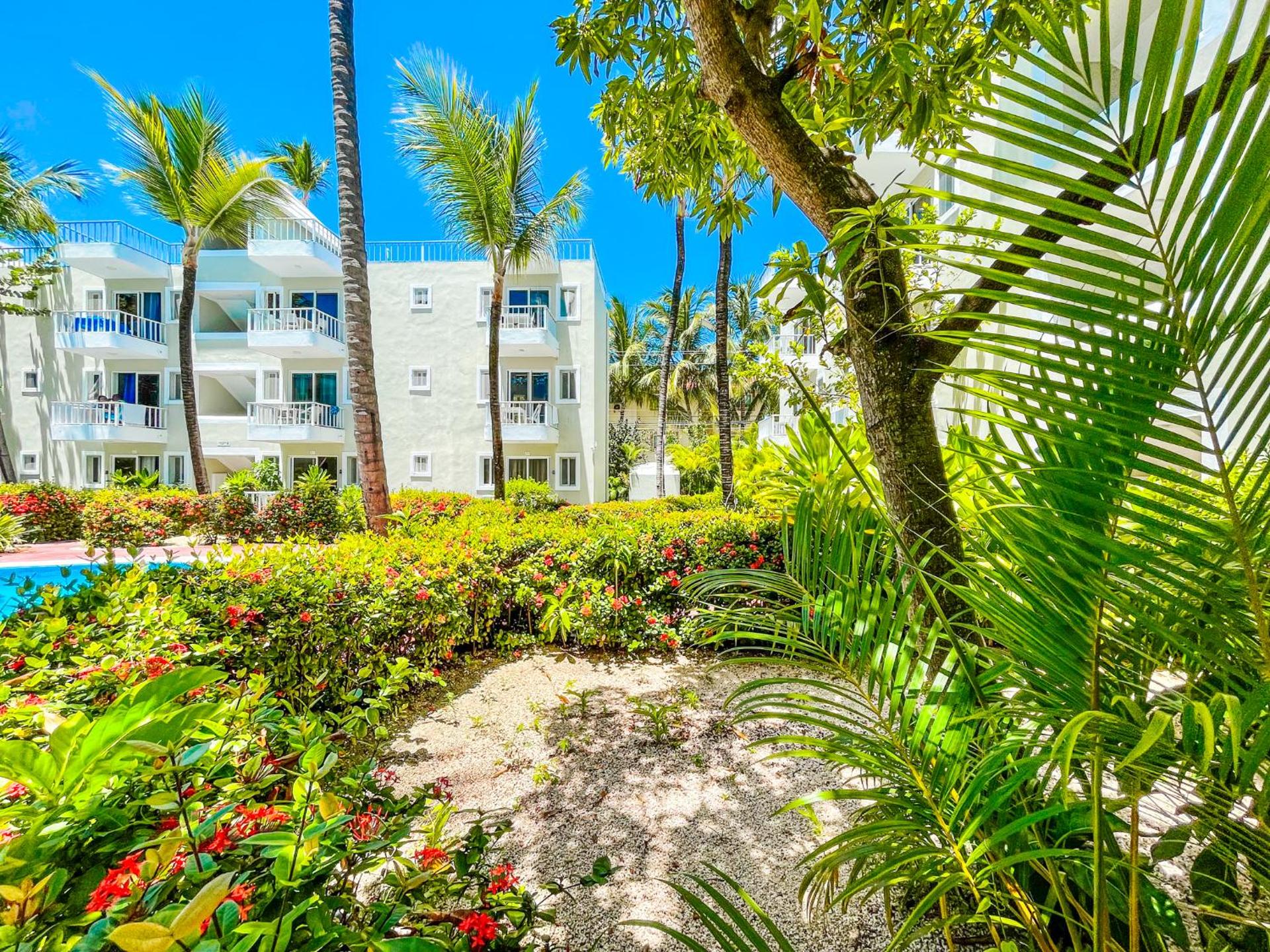 LAS VISTAS DEL CARIBE - Studios & Suites Hotel - POOL - BEACH CLUB & SPA - Photo 21