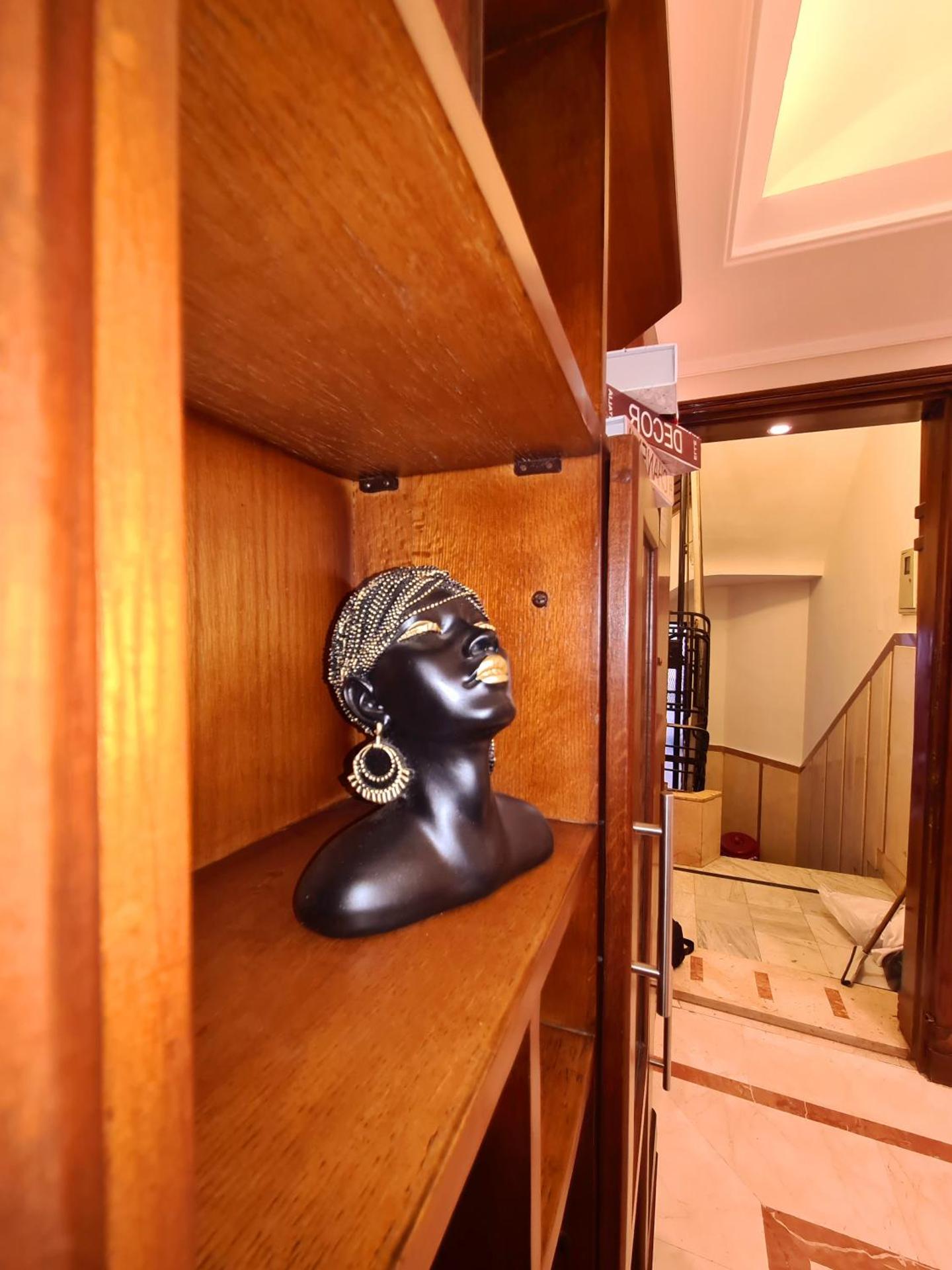 Tahrir Square apartments suites - Photo 62
