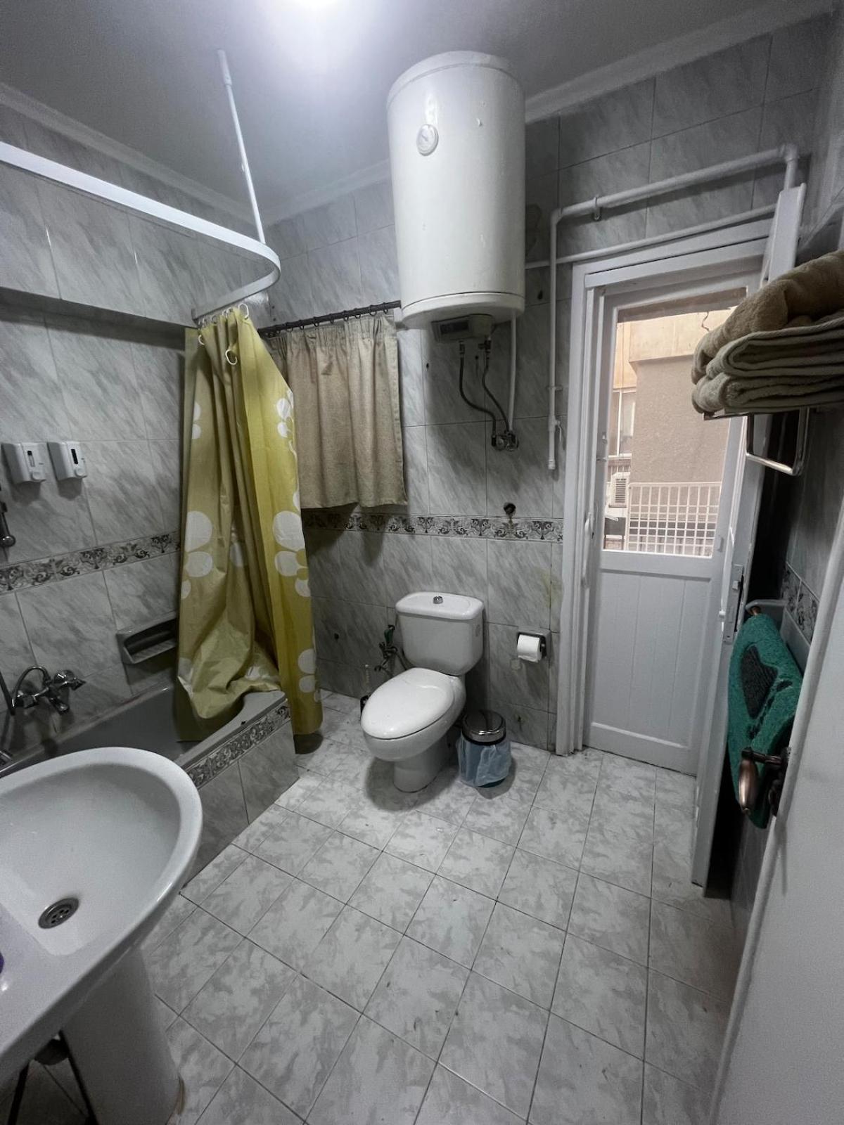 3-bedroom apartment next to City Stars Mall and Abbas Al-Akkad Street - Photo 8