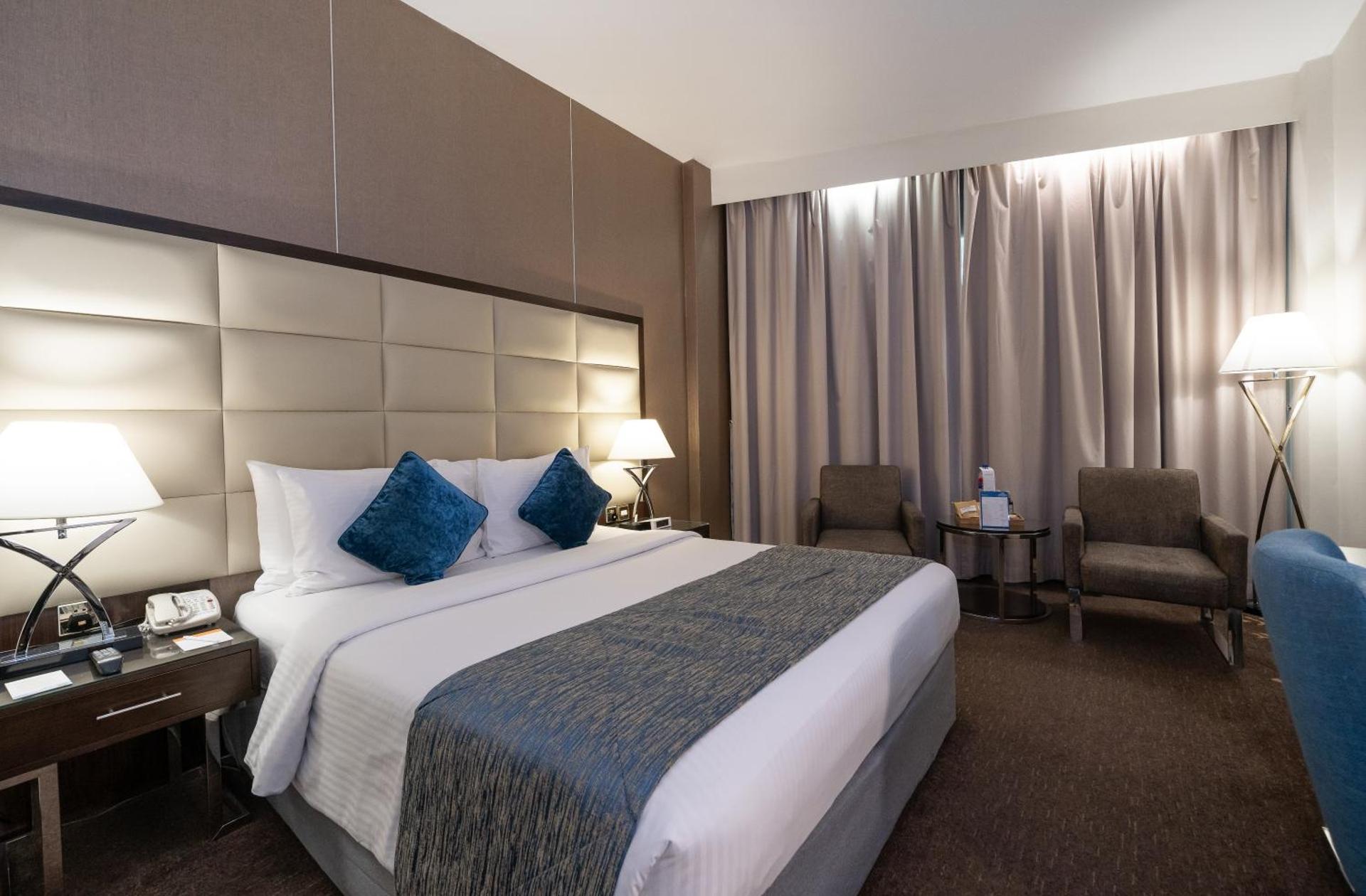 Howard Johnson Bur Dubai - Photo 45