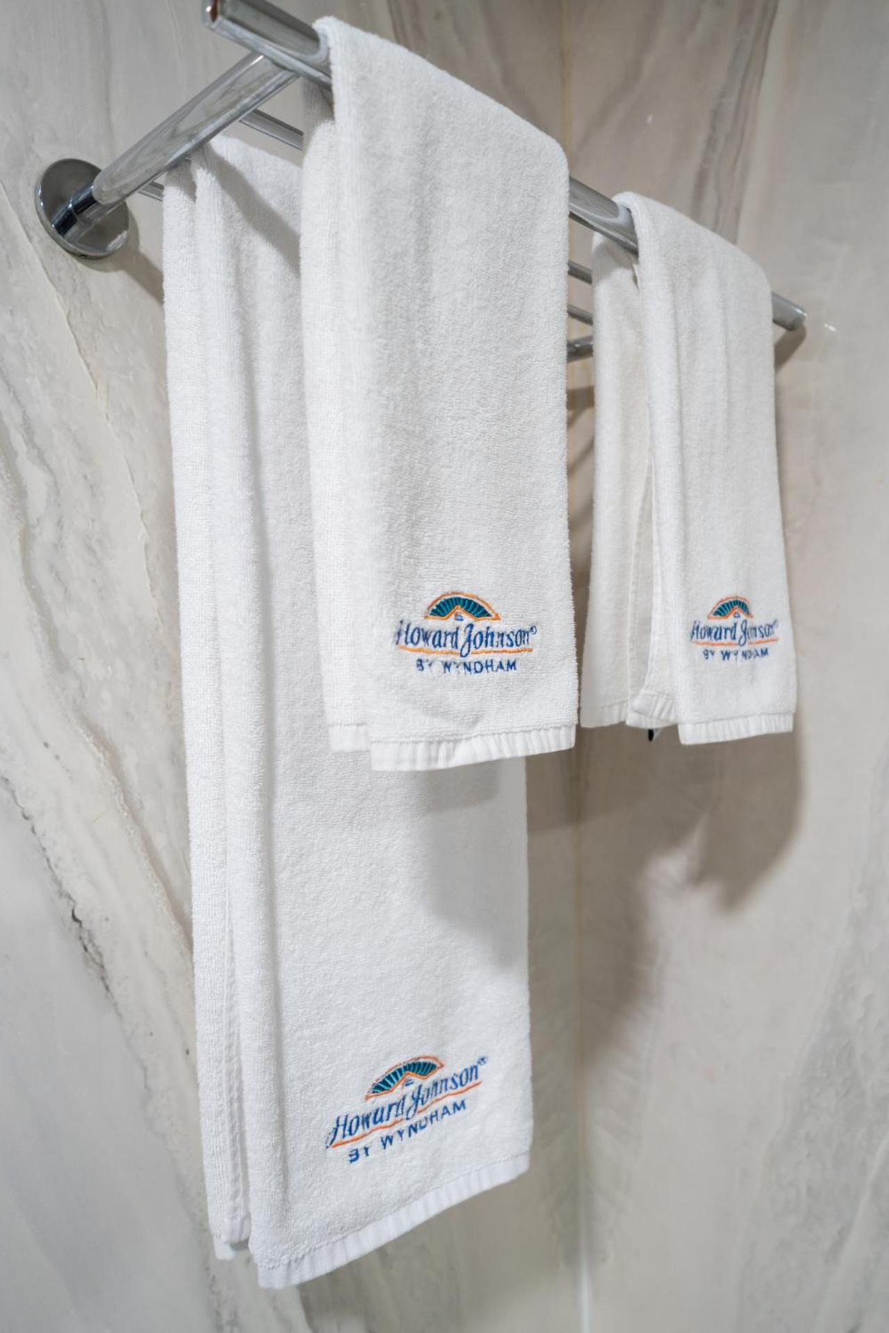 Howard Johnson Bur Dubai - Photo 51