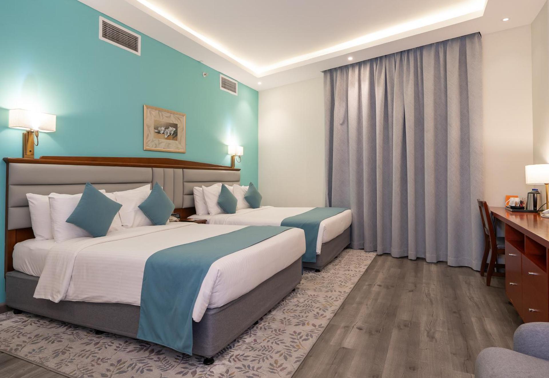 Howard Johnson Bur Dubai - Photo 29