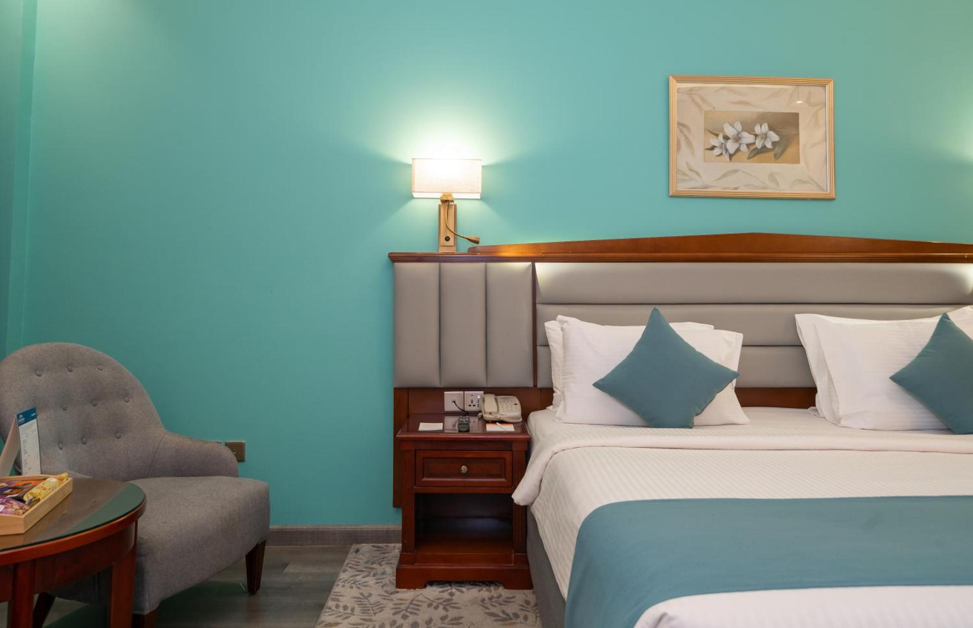 Howard Johnson Bur Dubai - Photo 5