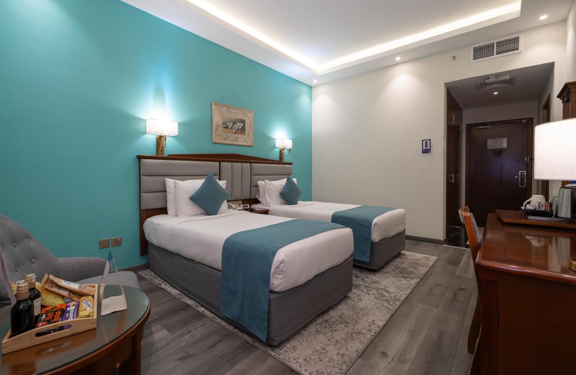 Howard Johnson Bur Dubai - Photo 18