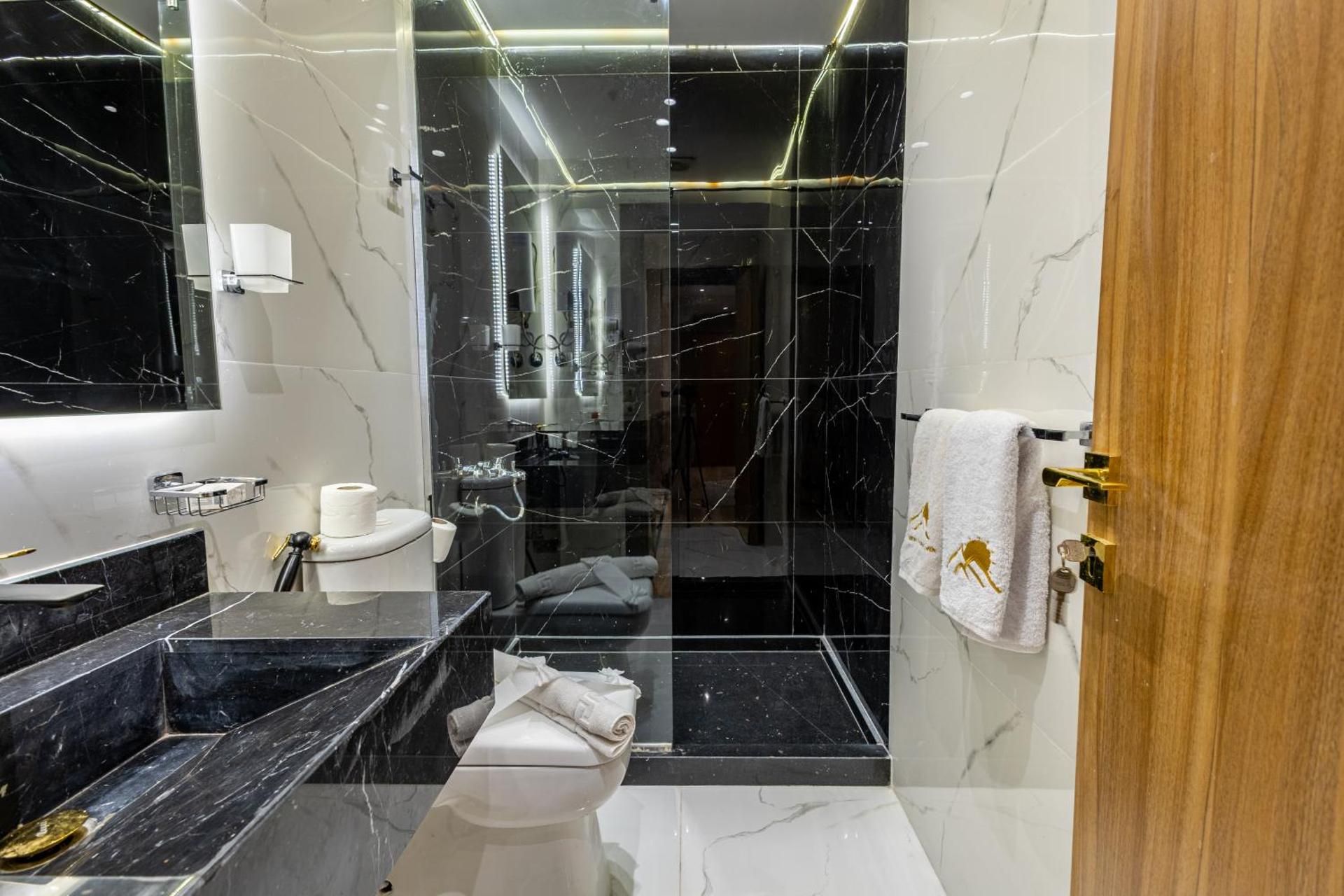 Pyramids sunrise inn - Photo 235