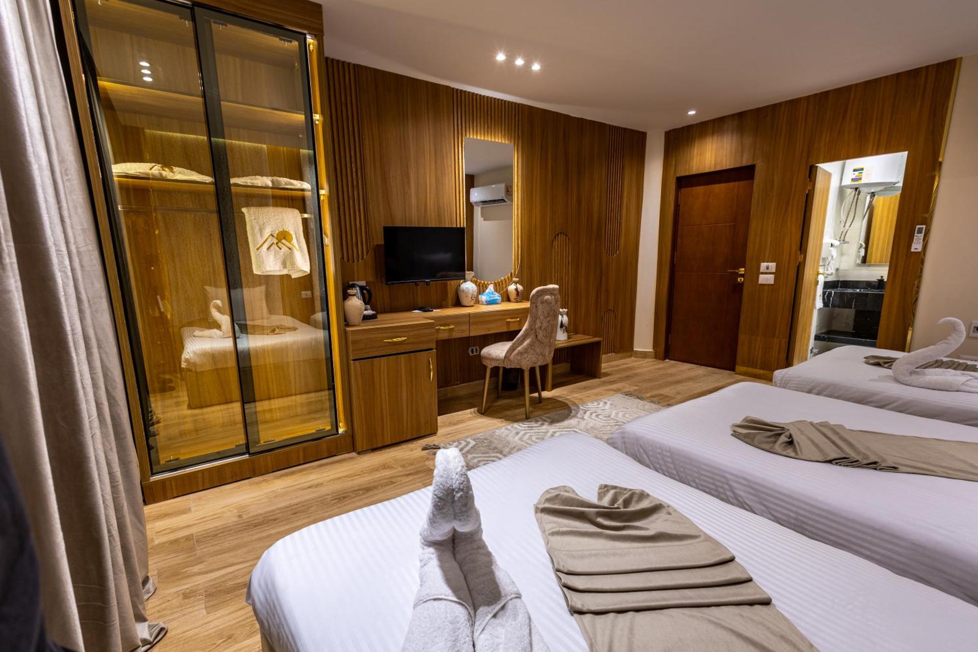 Pyramids sunrise inn - Photo 137