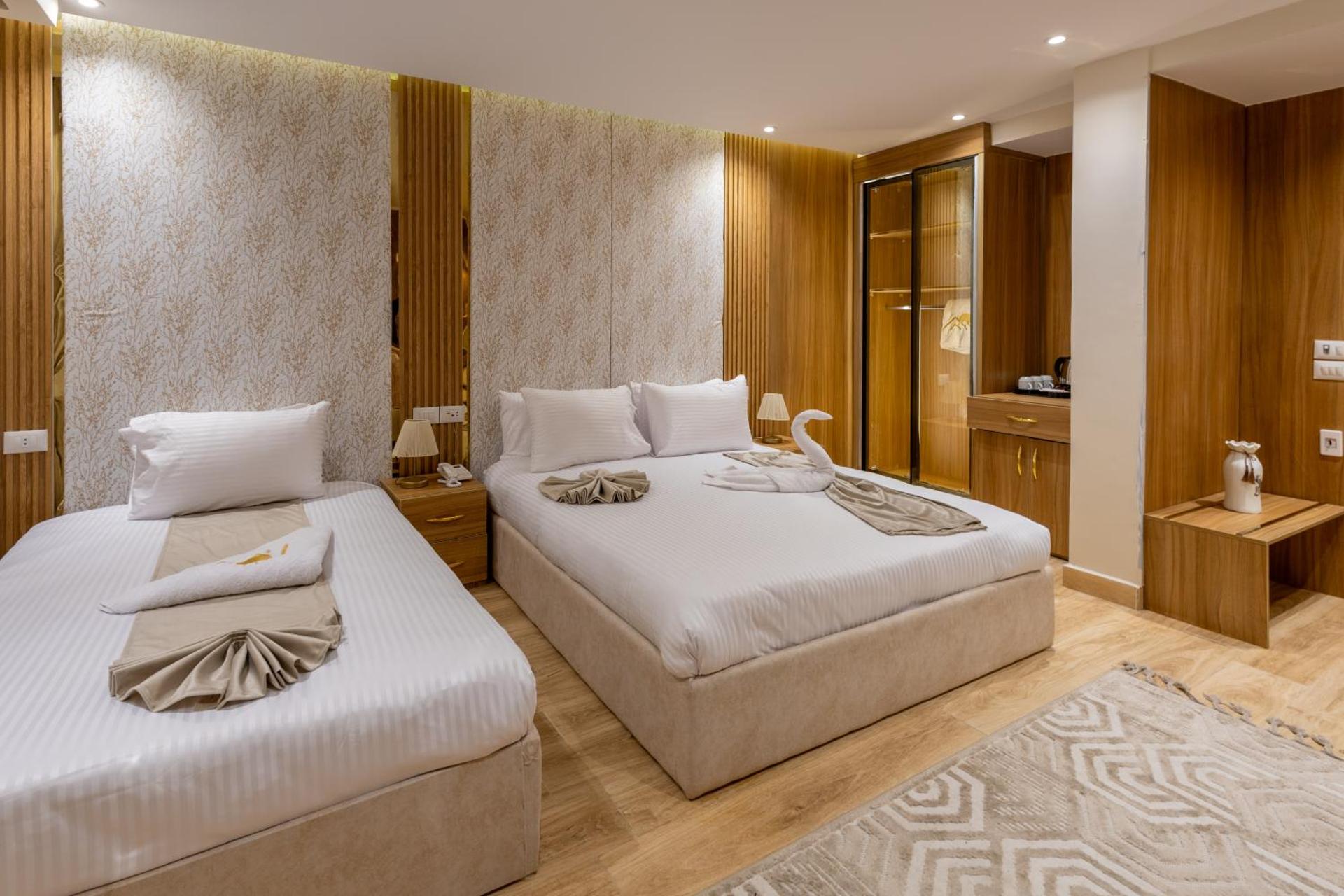 Pyramids sunrise inn - Photo 102