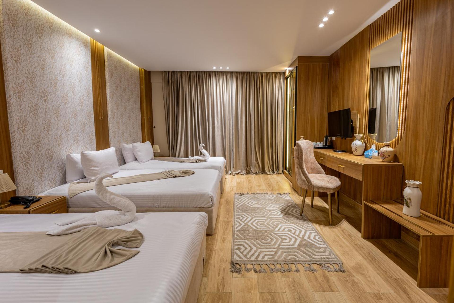 Pyramids sunrise inn - Photo 141