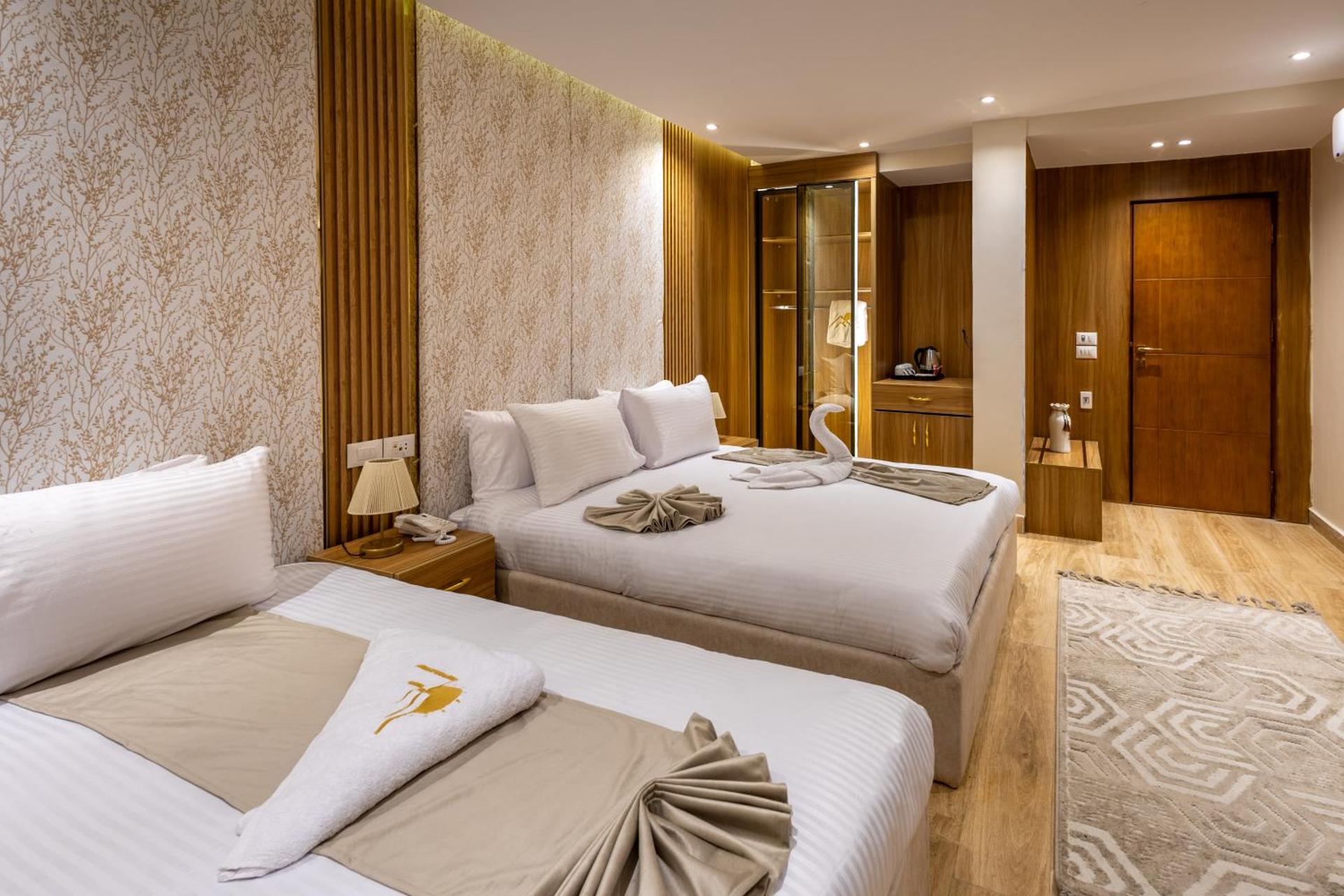 Pyramids sunrise inn - Photo 109