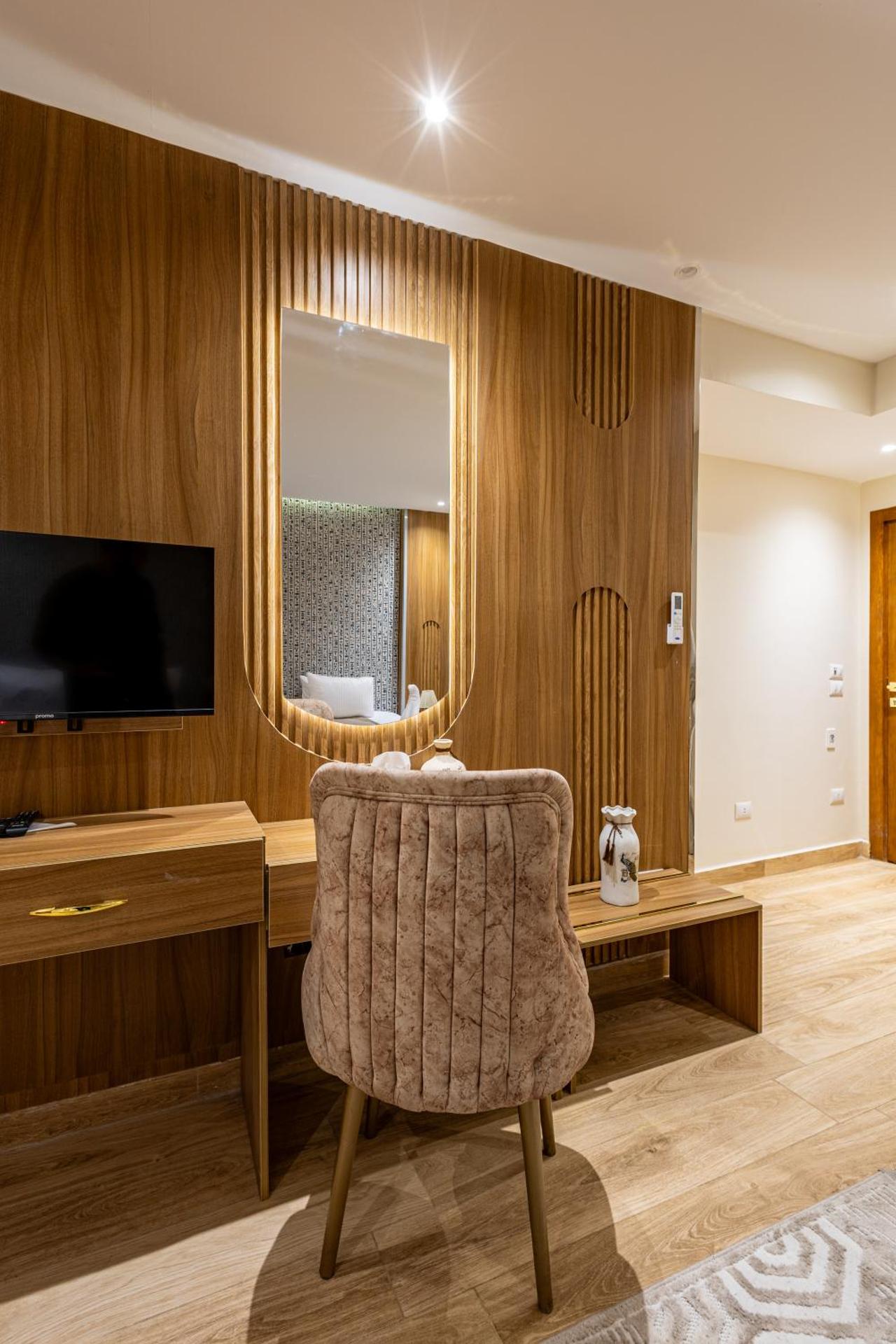 Pyramids sunrise inn - Photo 74