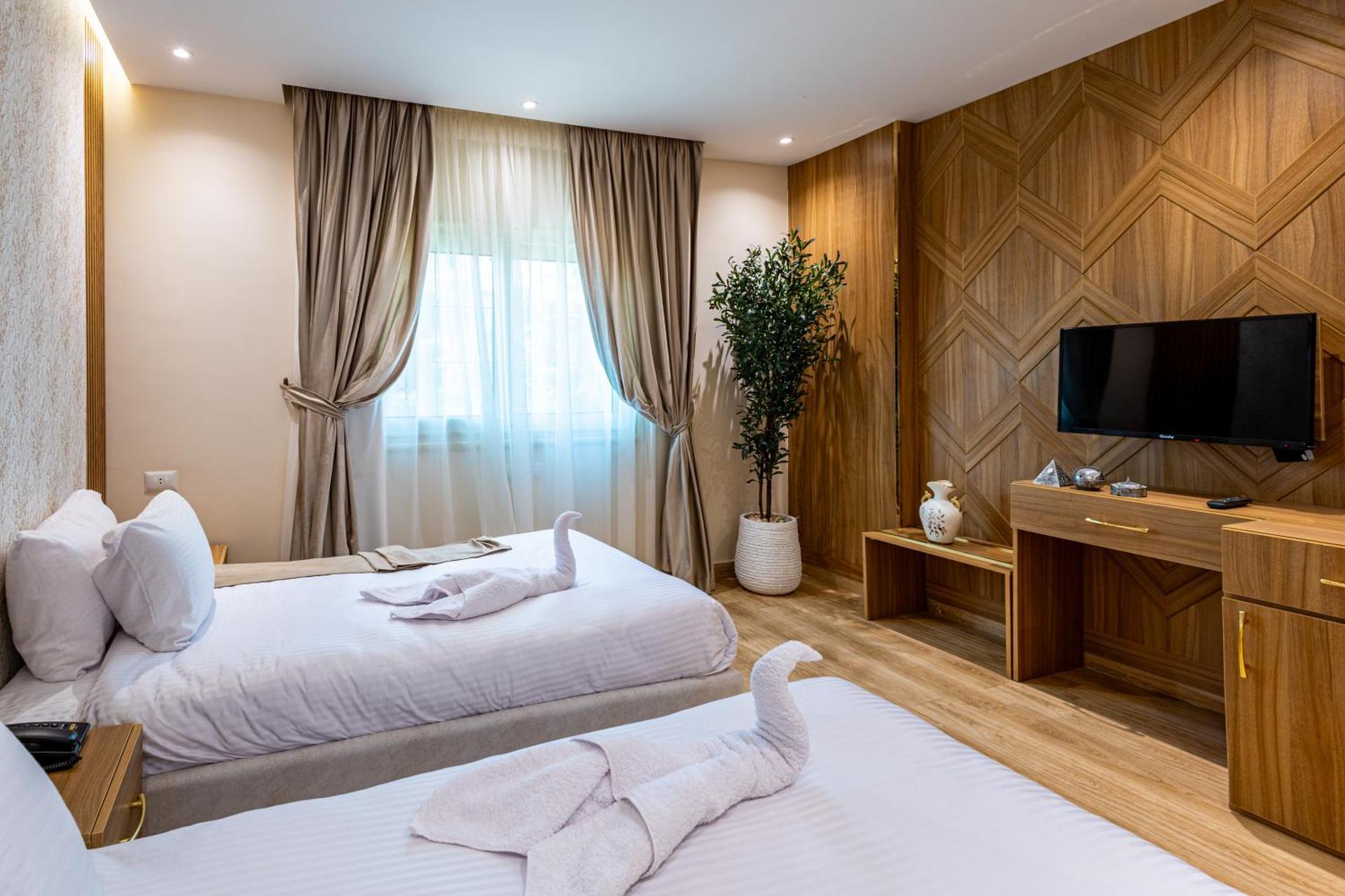 Pyramids sunrise inn - Photo 76