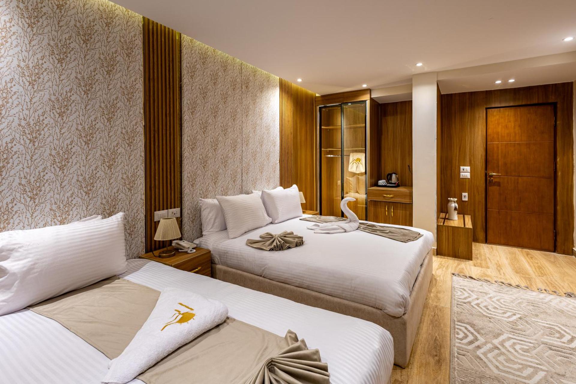 Pyramids sunrise inn - Photo 143