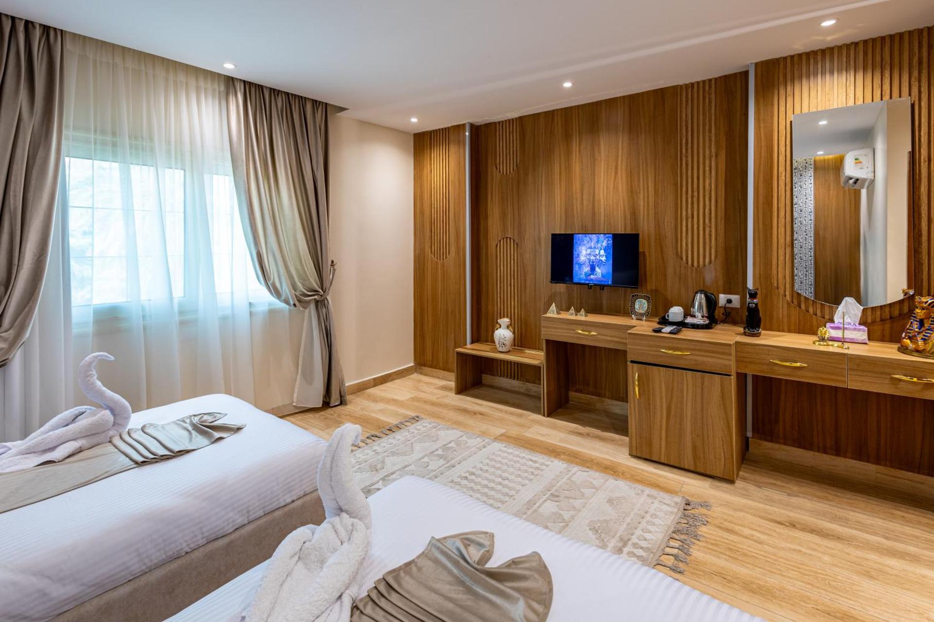 Pyramids sunrise inn - Photo 242